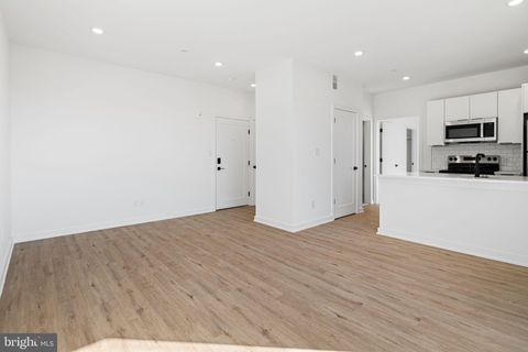 Condo For Rent - 701 Cecil B Moore Avenue #UNIT 2<br/> PHILADELPHIA, PA 19122