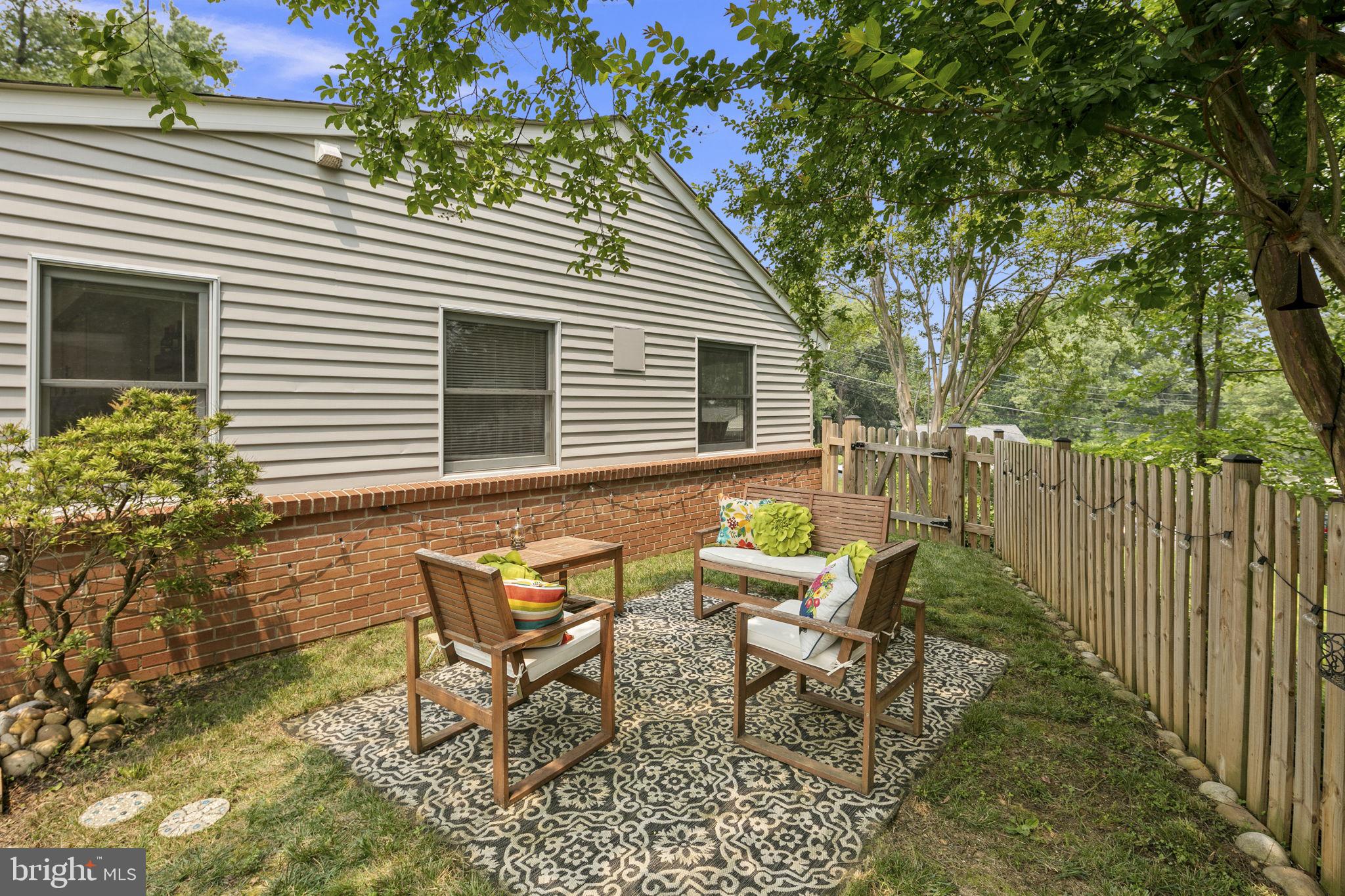 VIRGINIA HILLS - Residential