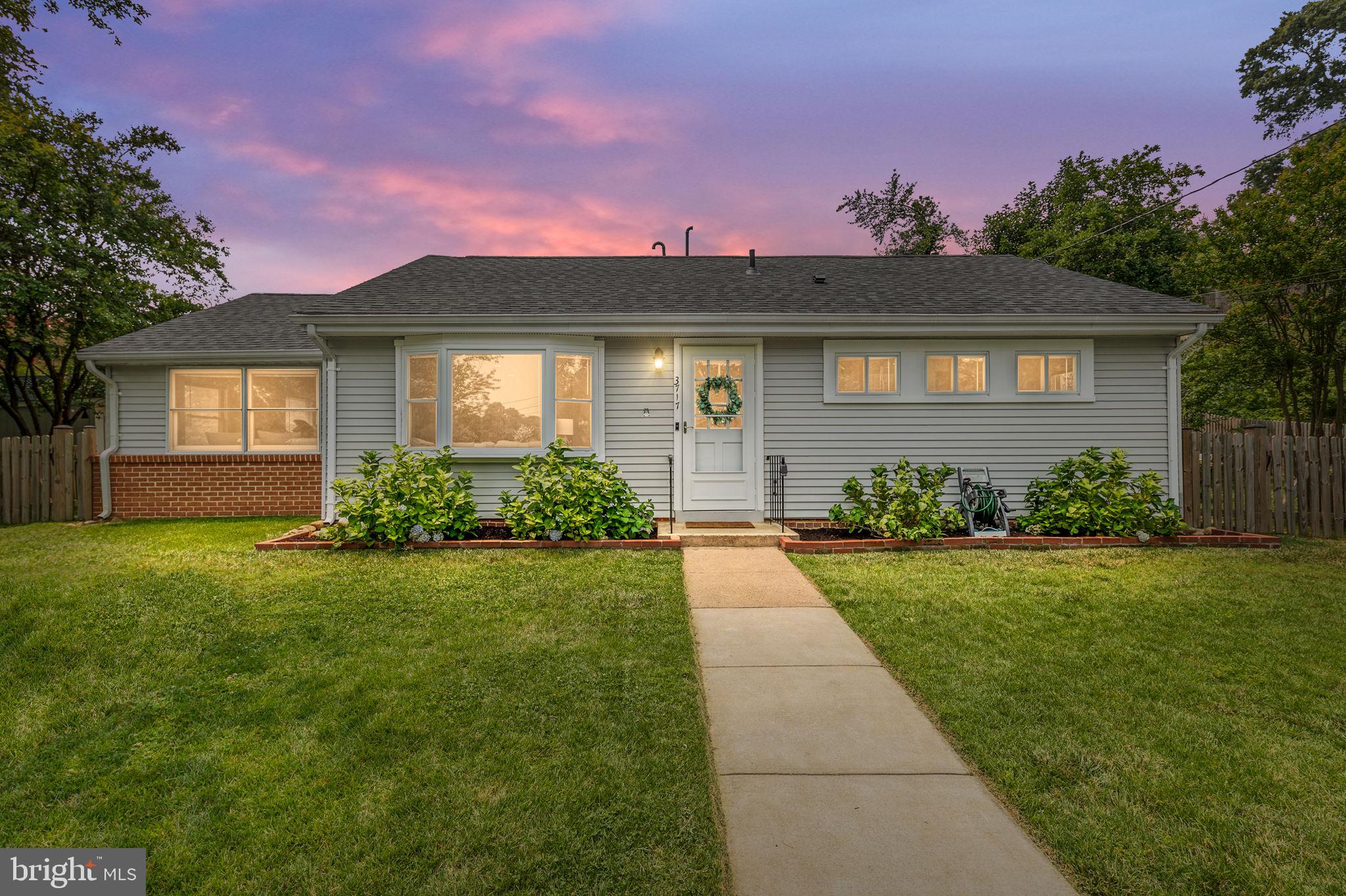 VIRGINIA HILLS - Residential