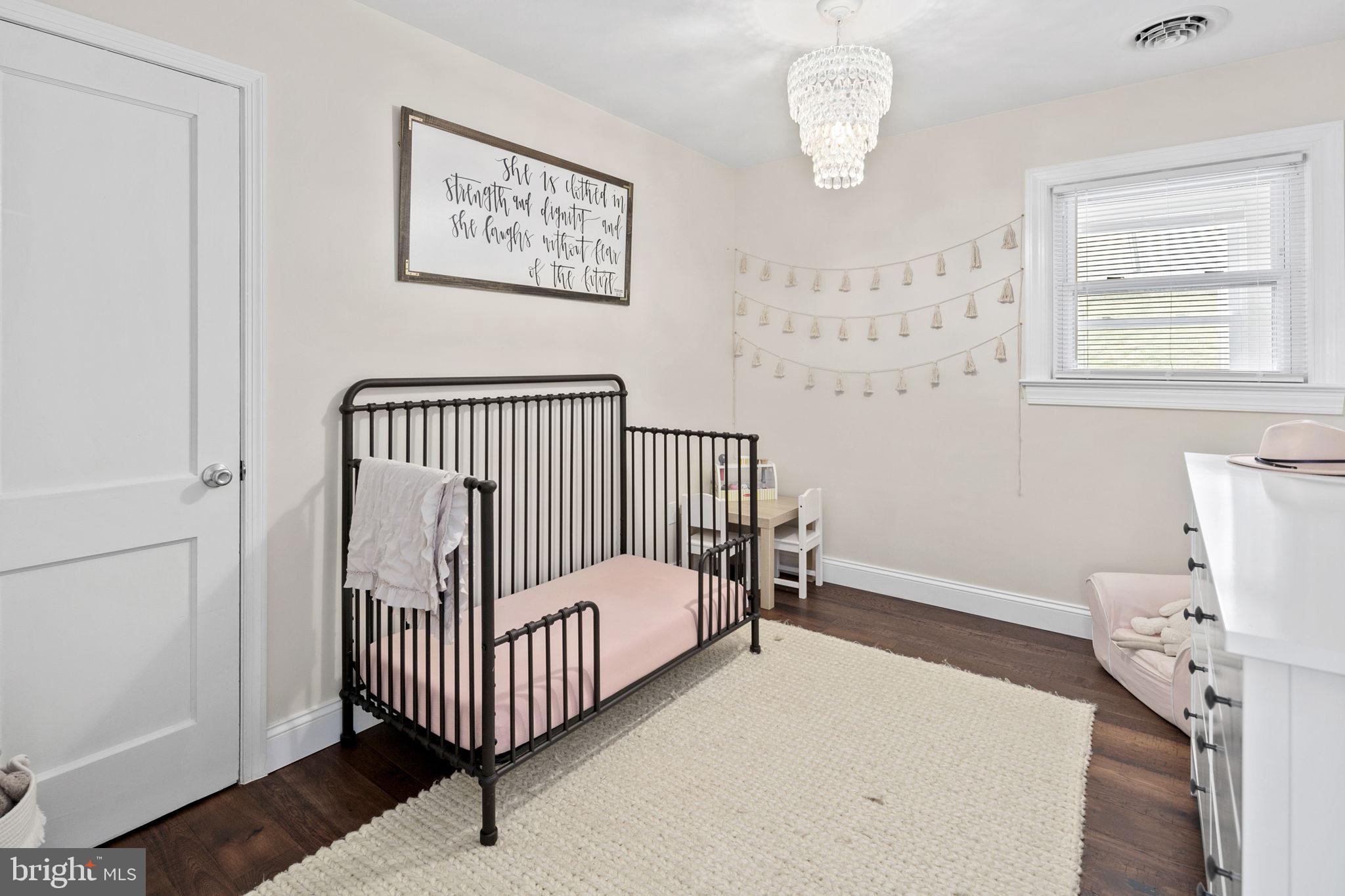 VIRGINIA HILLS - Residential