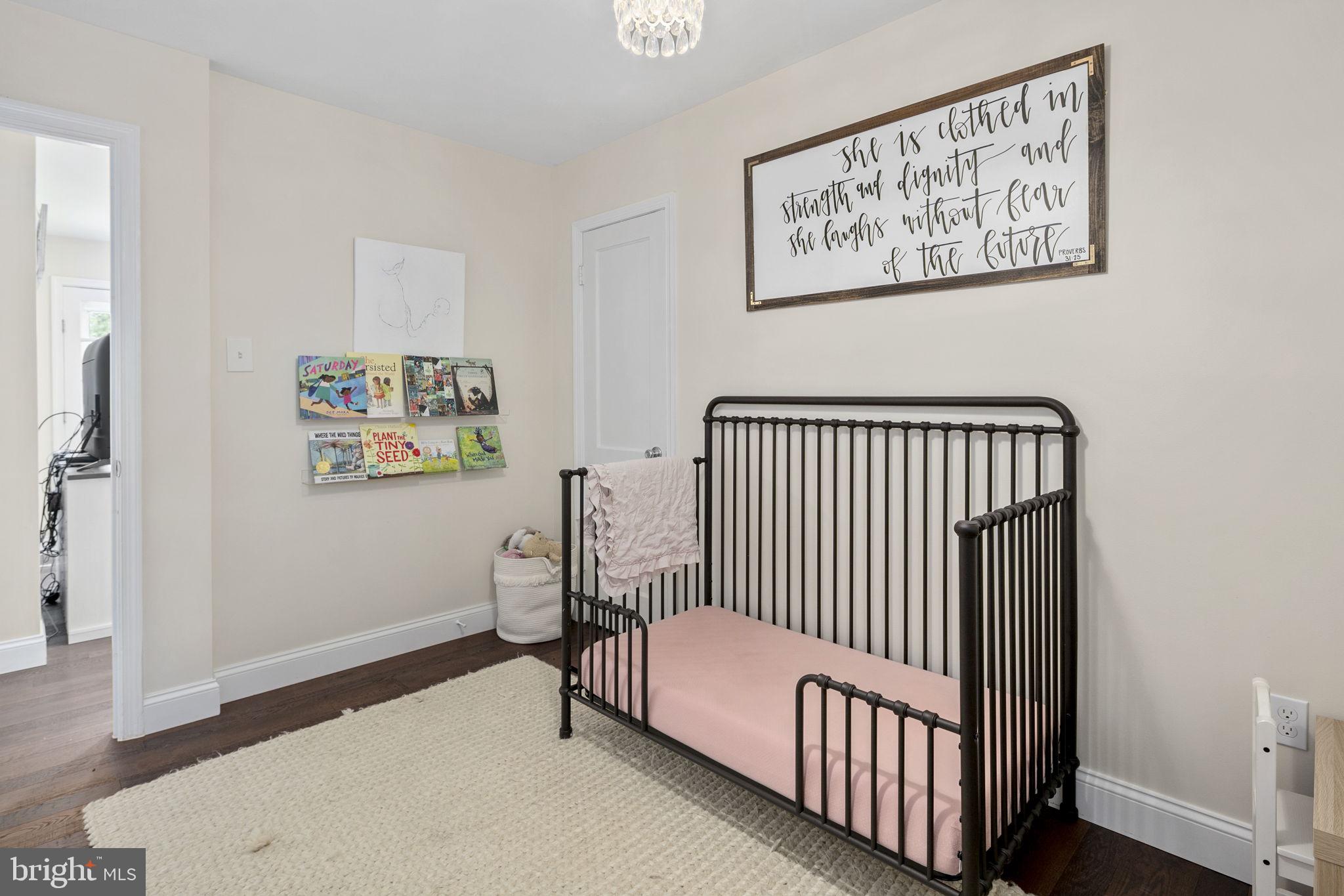 VIRGINIA HILLS - Residential