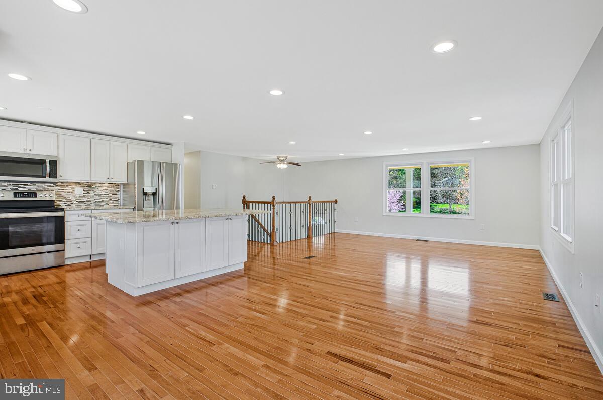 RUNNING BROOK - Residential