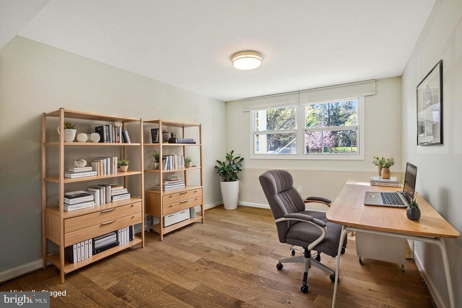 RUNNING BROOK - Residential