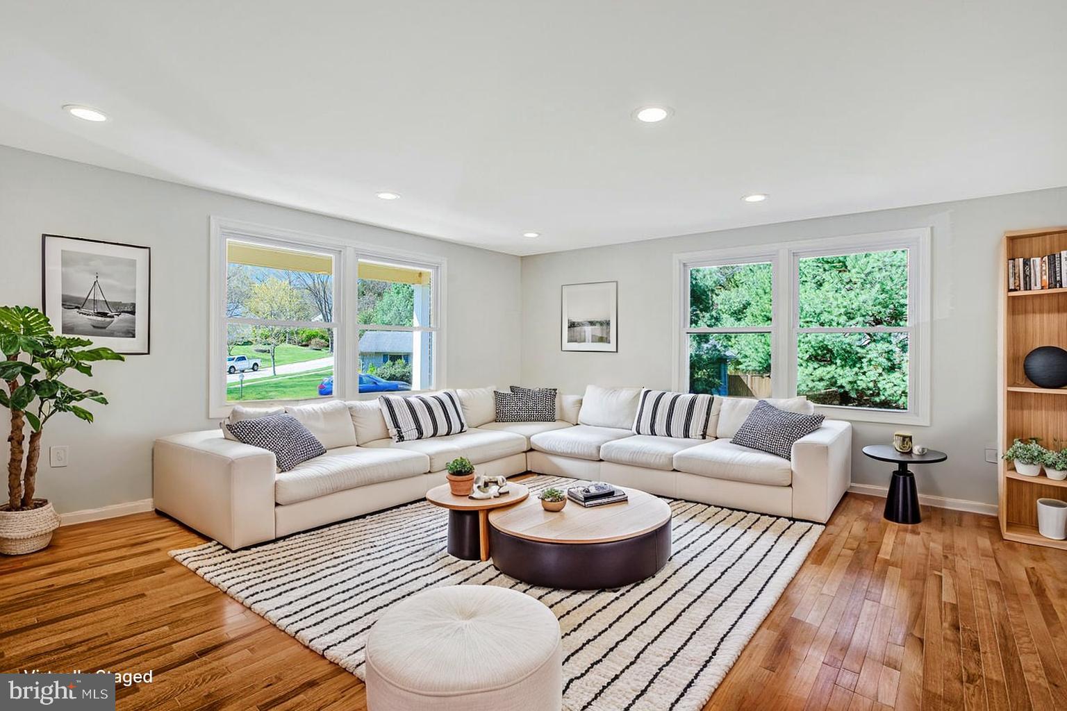 RUNNING BROOK - Residential