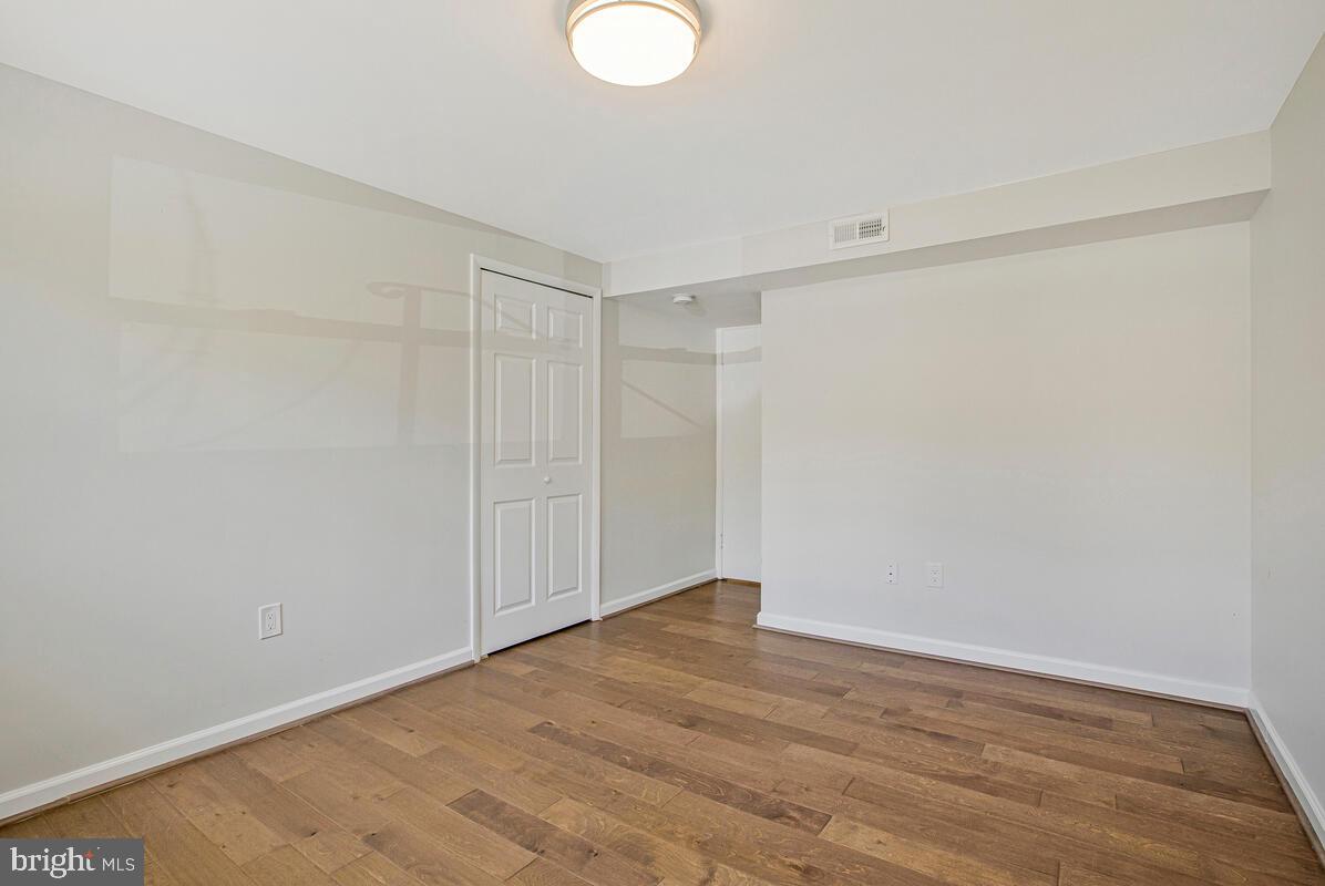 RUNNING BROOK - Residential