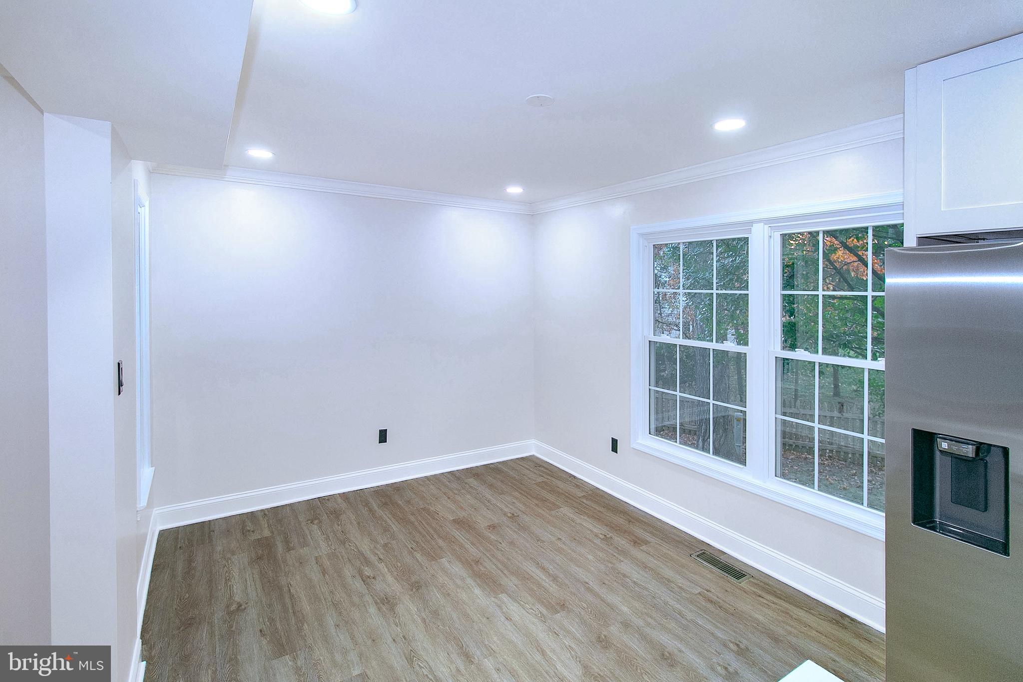 ASHBURN FARM - Residential