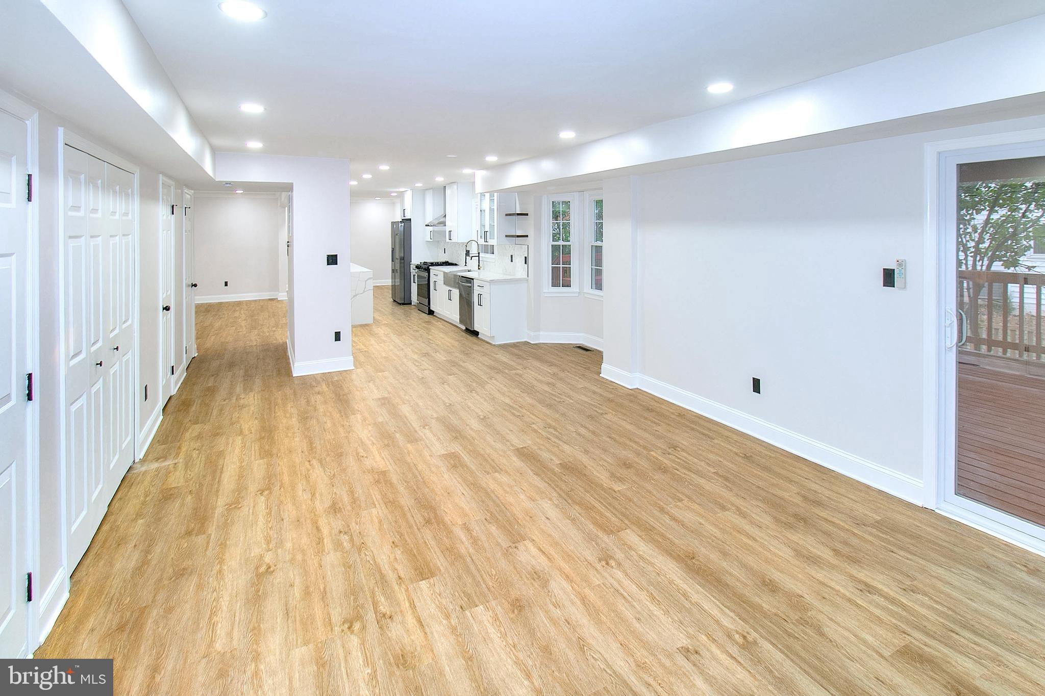 ASHBURN FARM - Residential