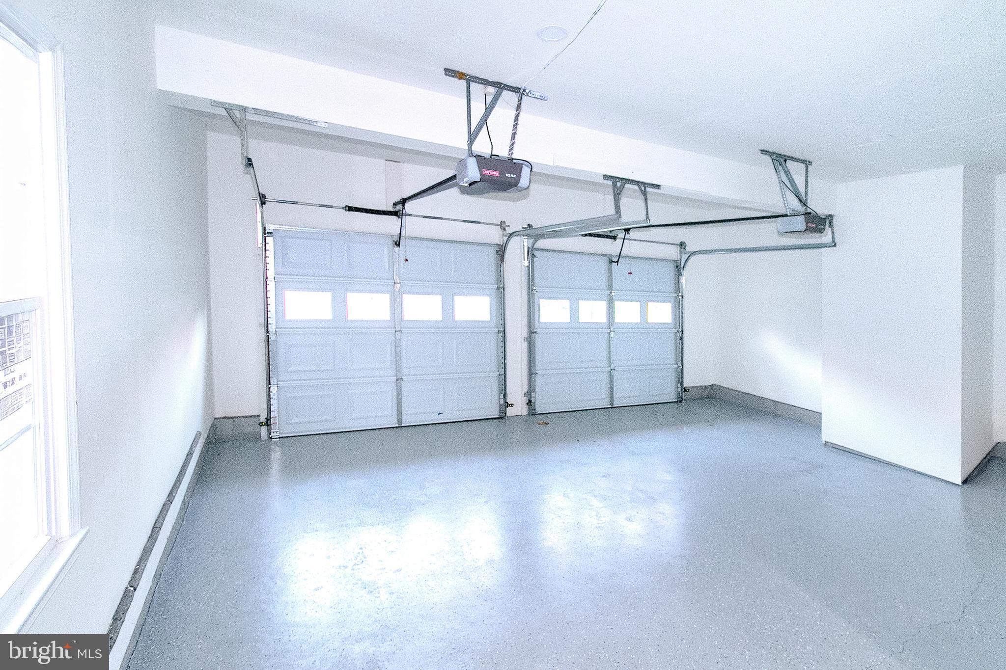 ASHBURN FARM - Residential