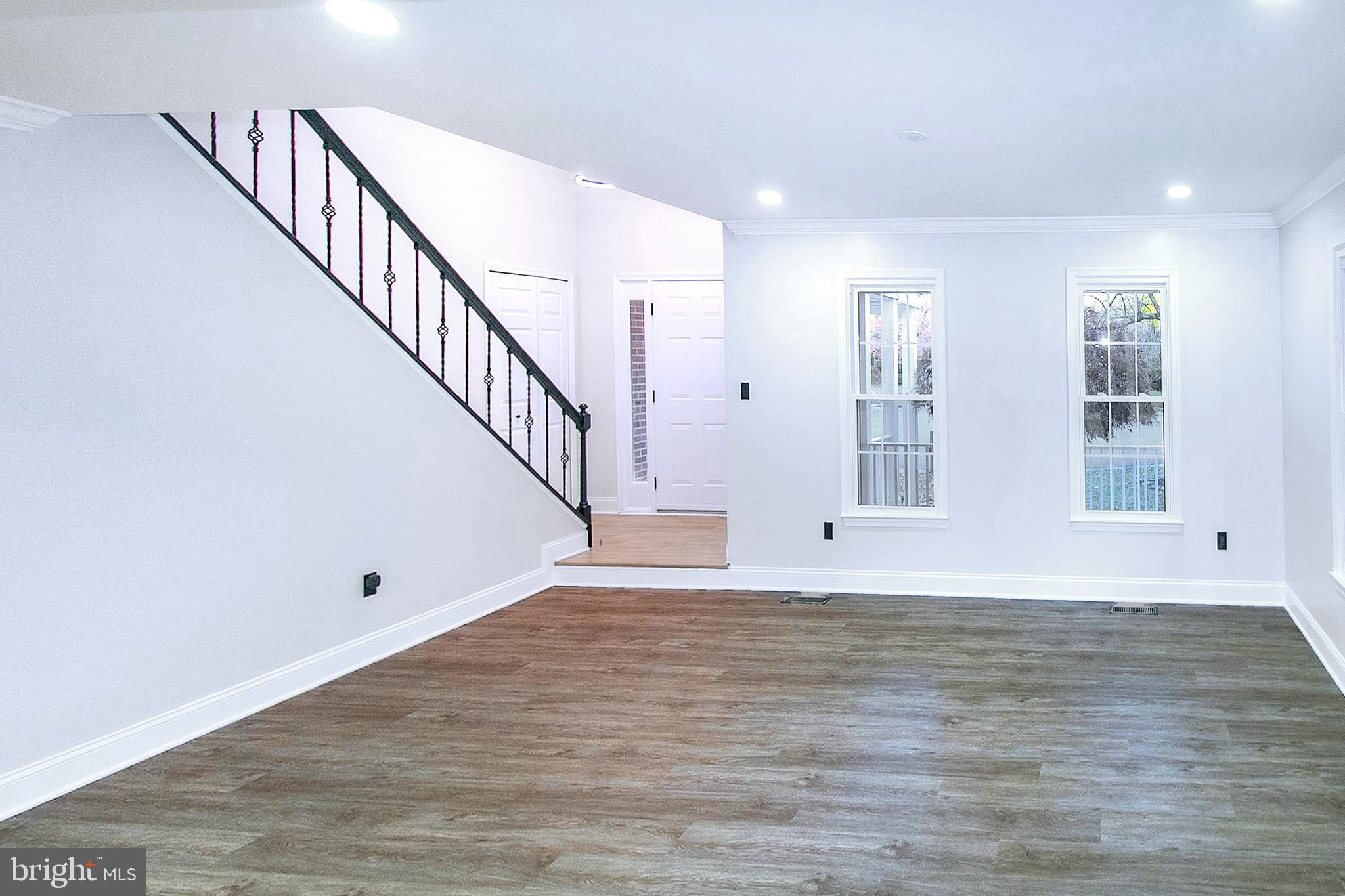 ASHBURN FARM - Residential