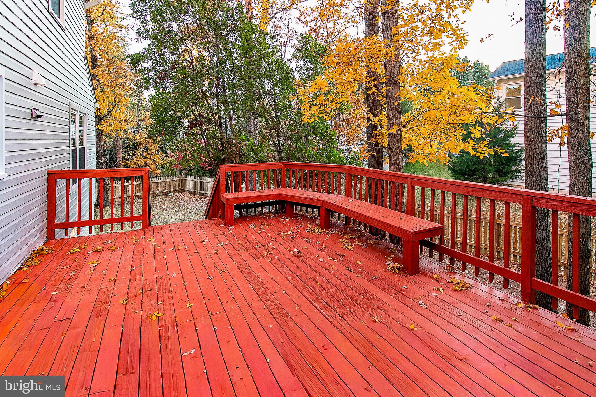 ASHBURN FARM - Residential