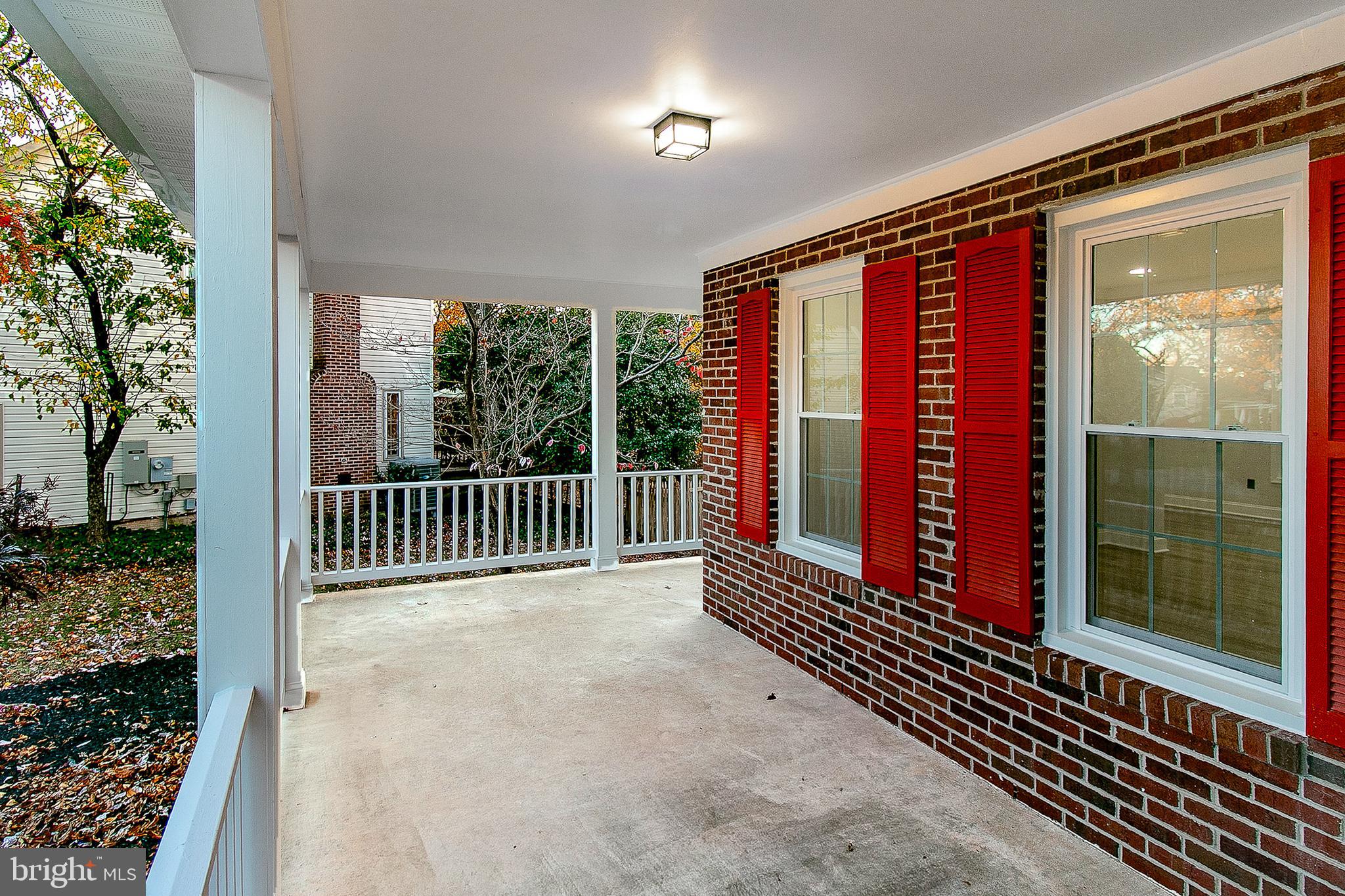 ASHBURN FARM - Residential