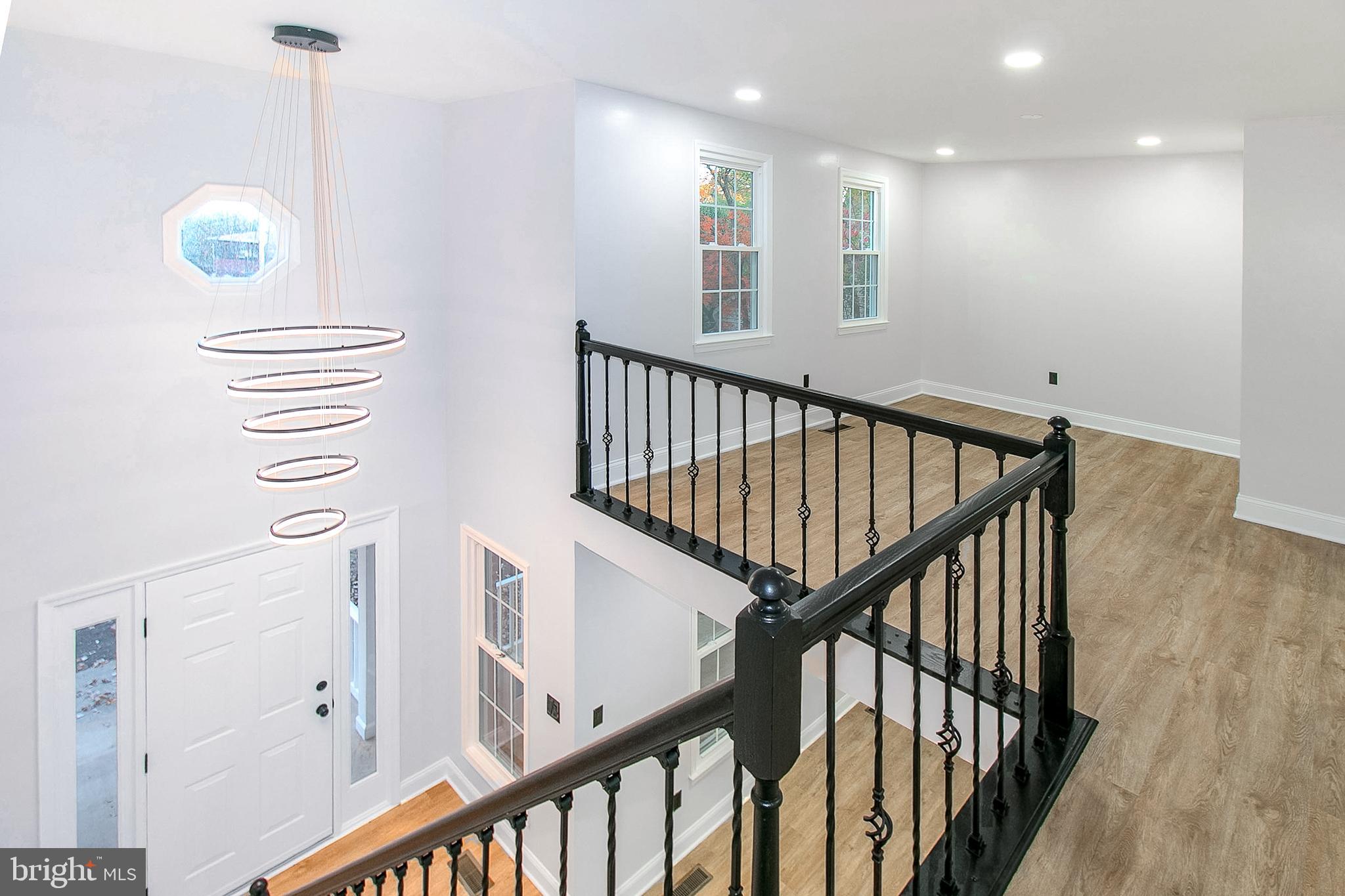 ASHBURN FARM - Residential