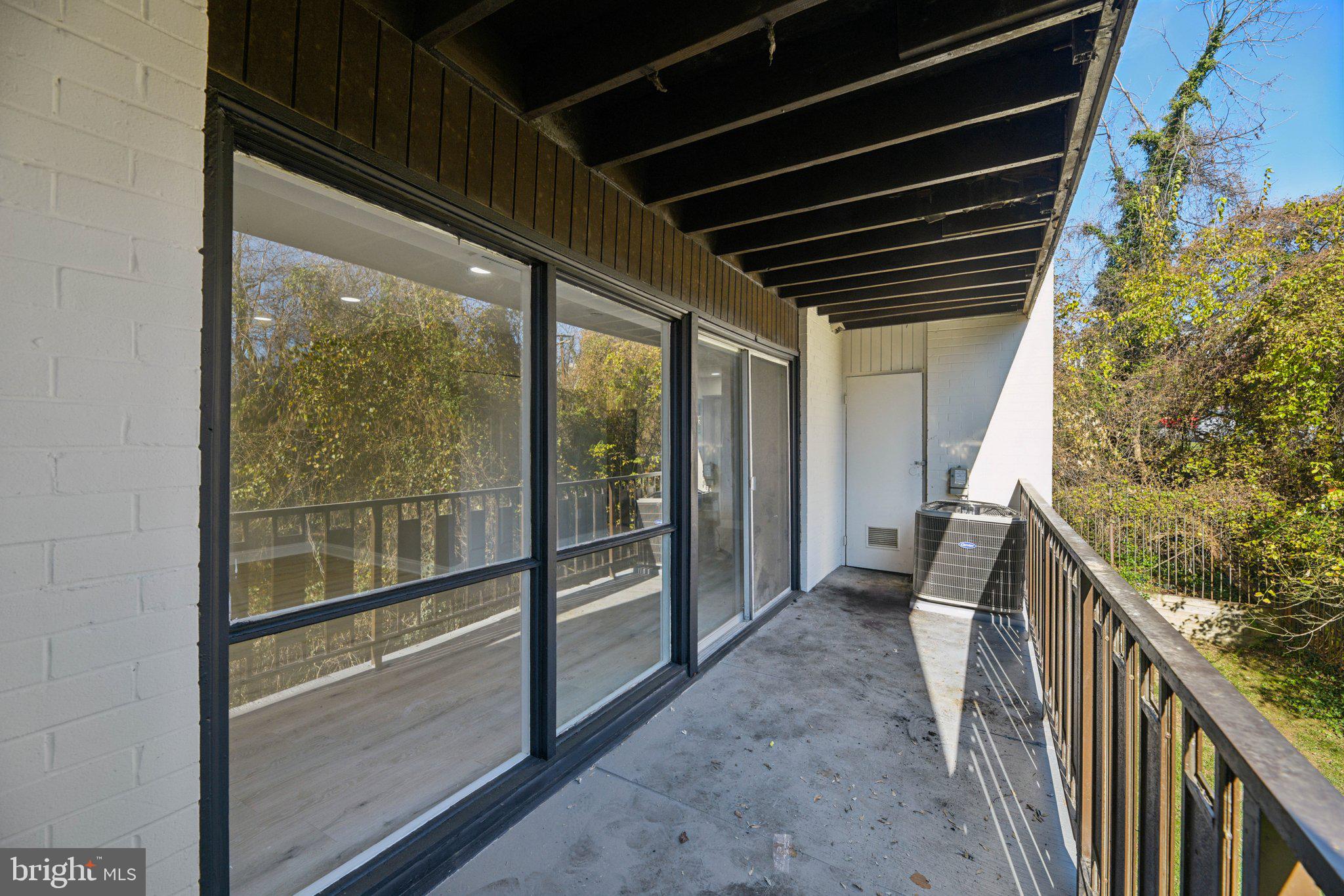 HUNTCREST CONDOMINIUM - Residential