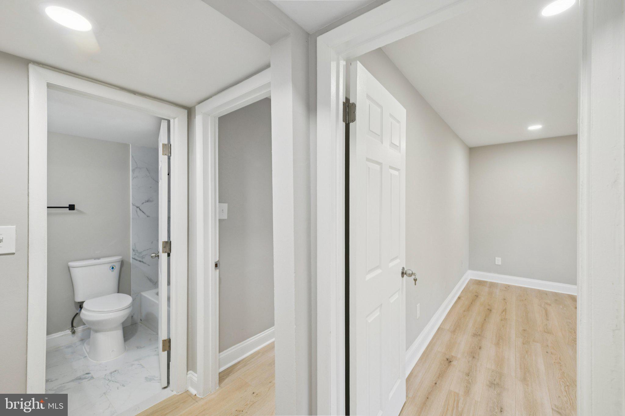 HUNTCREST CONDOMINIUM - Residential