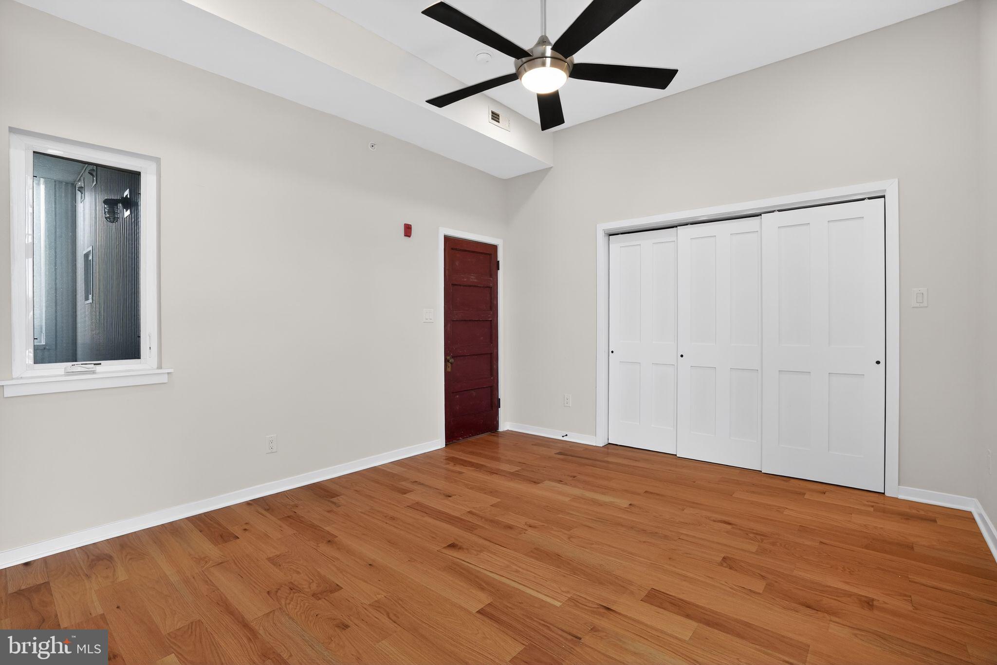 SOUTH KENSINGTON - Residential