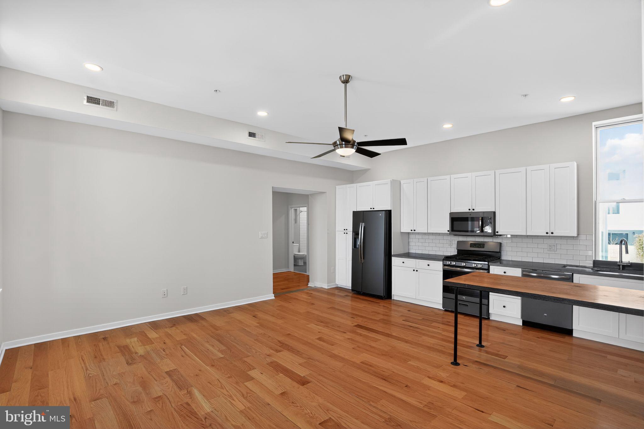 SOUTH KENSINGTON - Residential