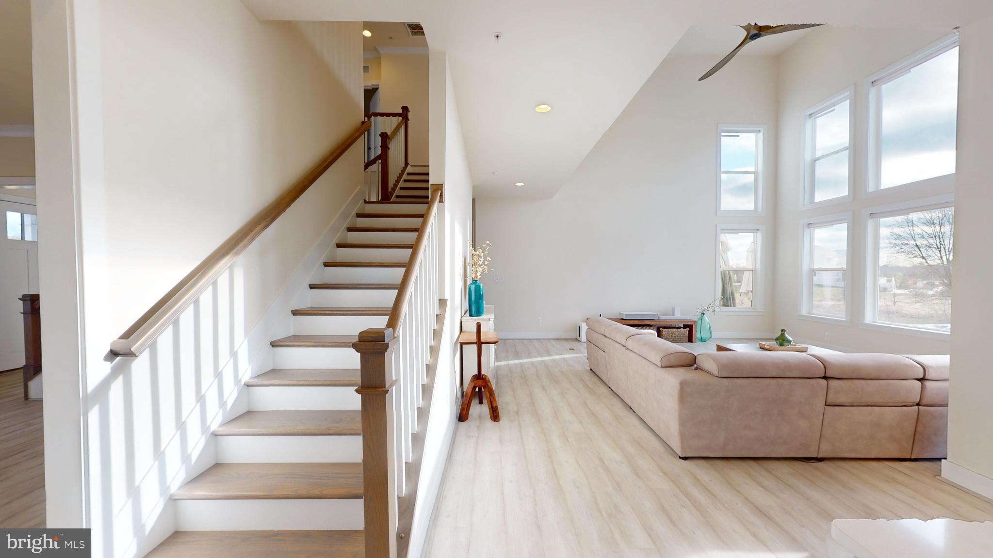 SOUTHERN HILLS - Residential