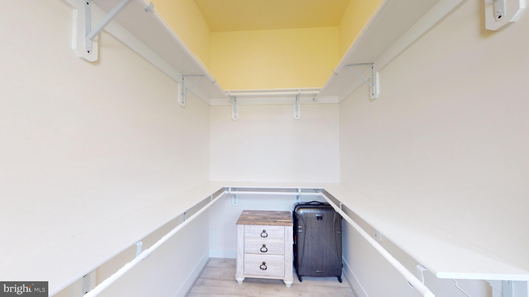 SOUTHERN HILLS - Residential