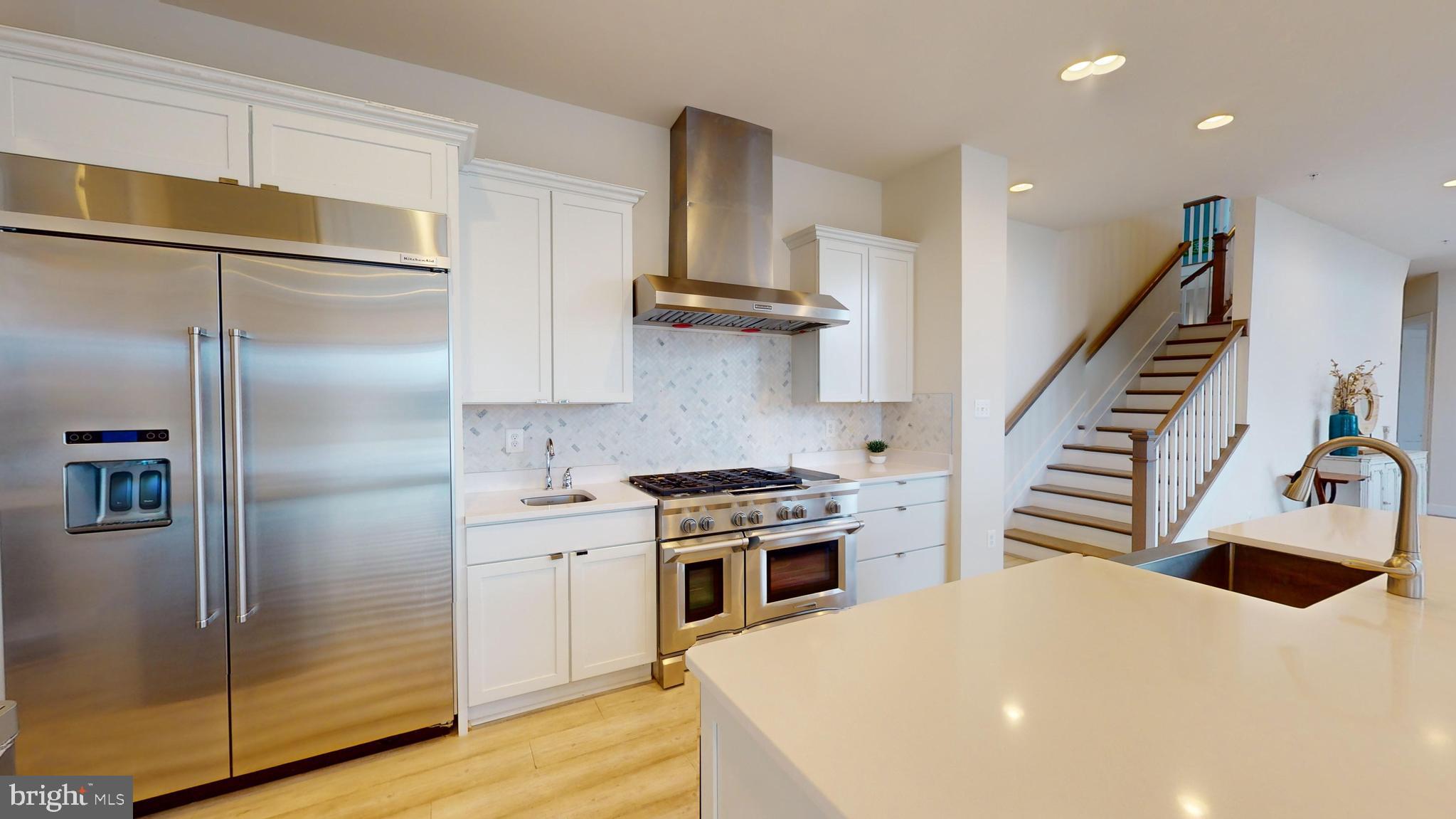 SOUTHERN HILLS - Residential