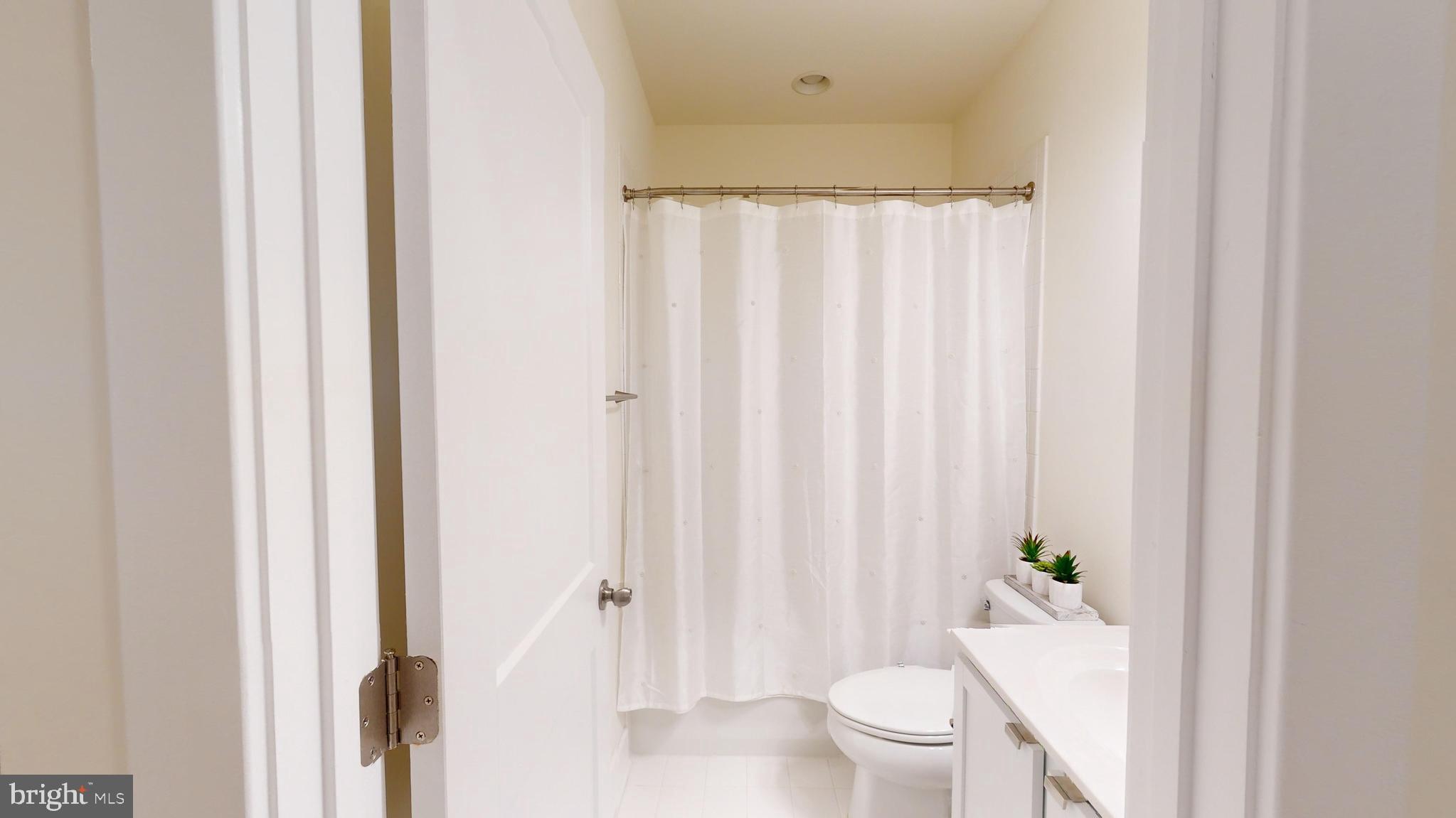 SOUTHERN HILLS - Residential