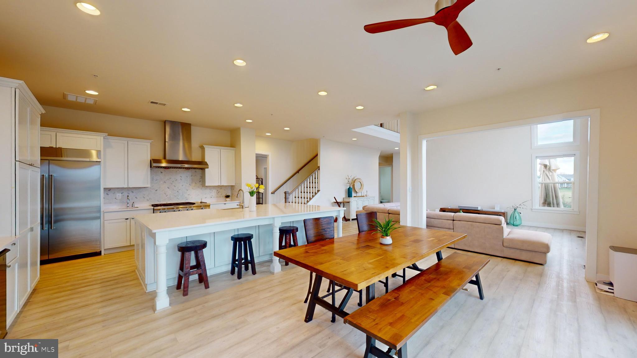 SOUTHERN HILLS - Residential