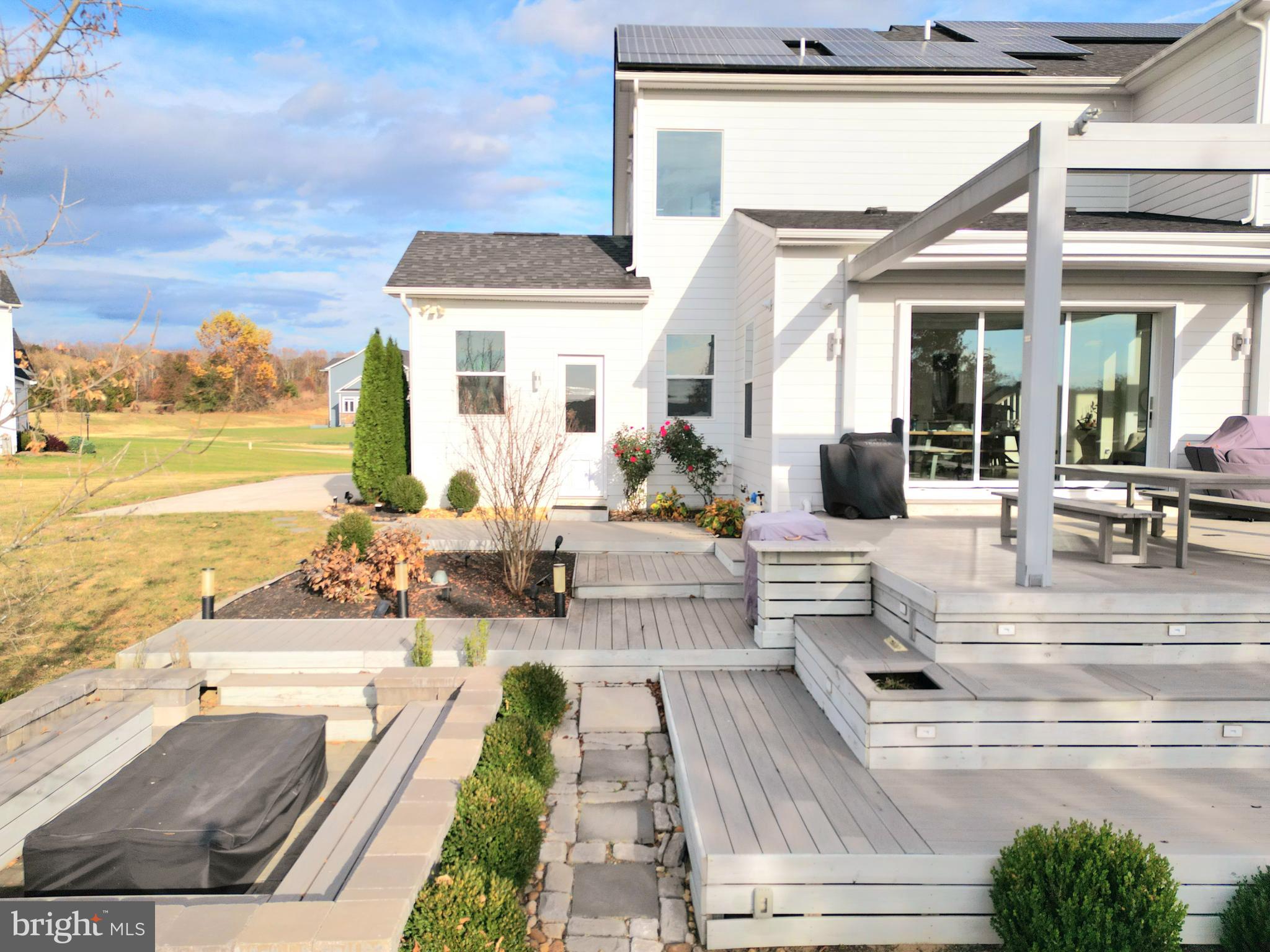 SOUTHERN HILLS - Residential