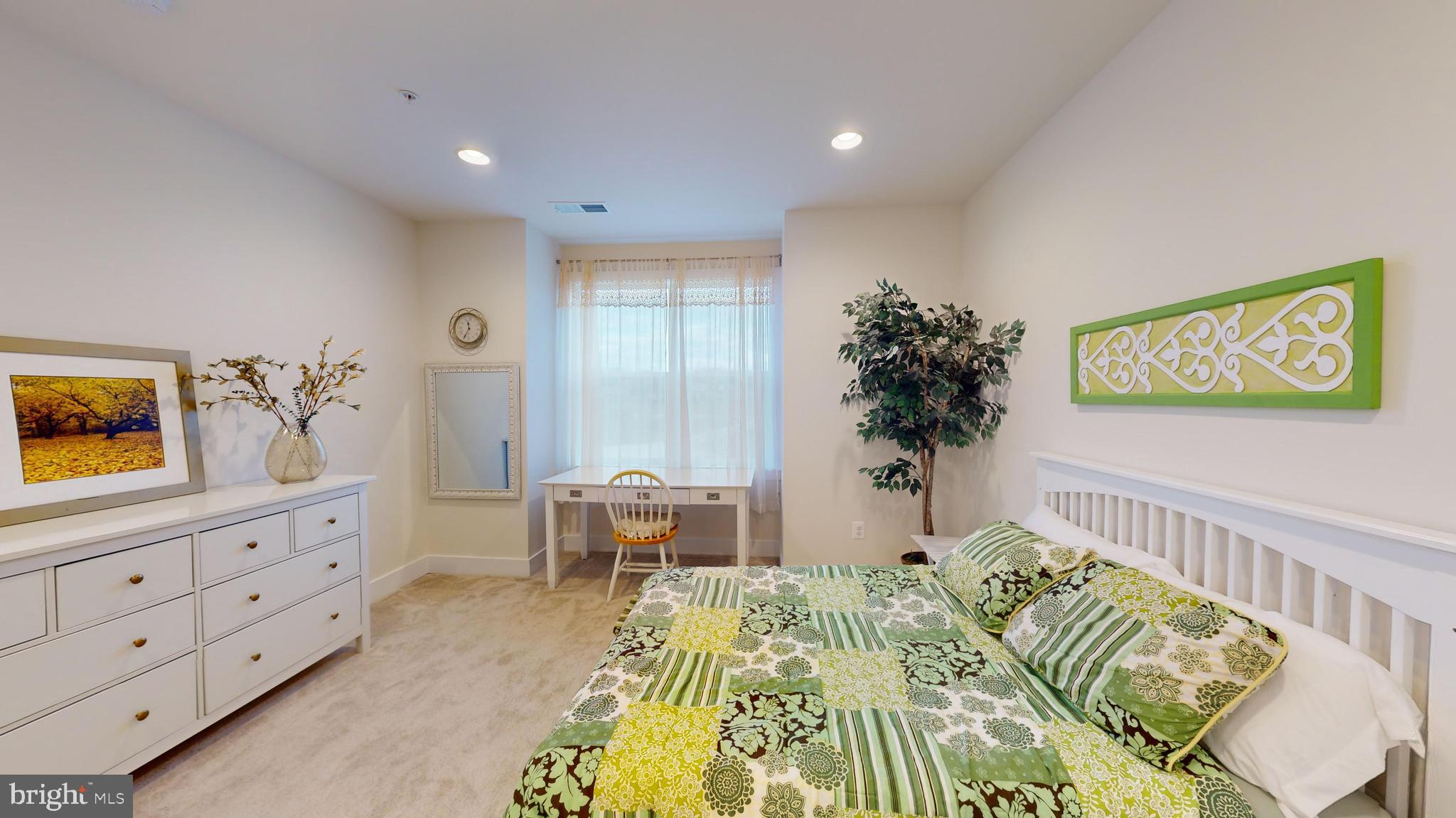 SOUTHERN HILLS - Residential