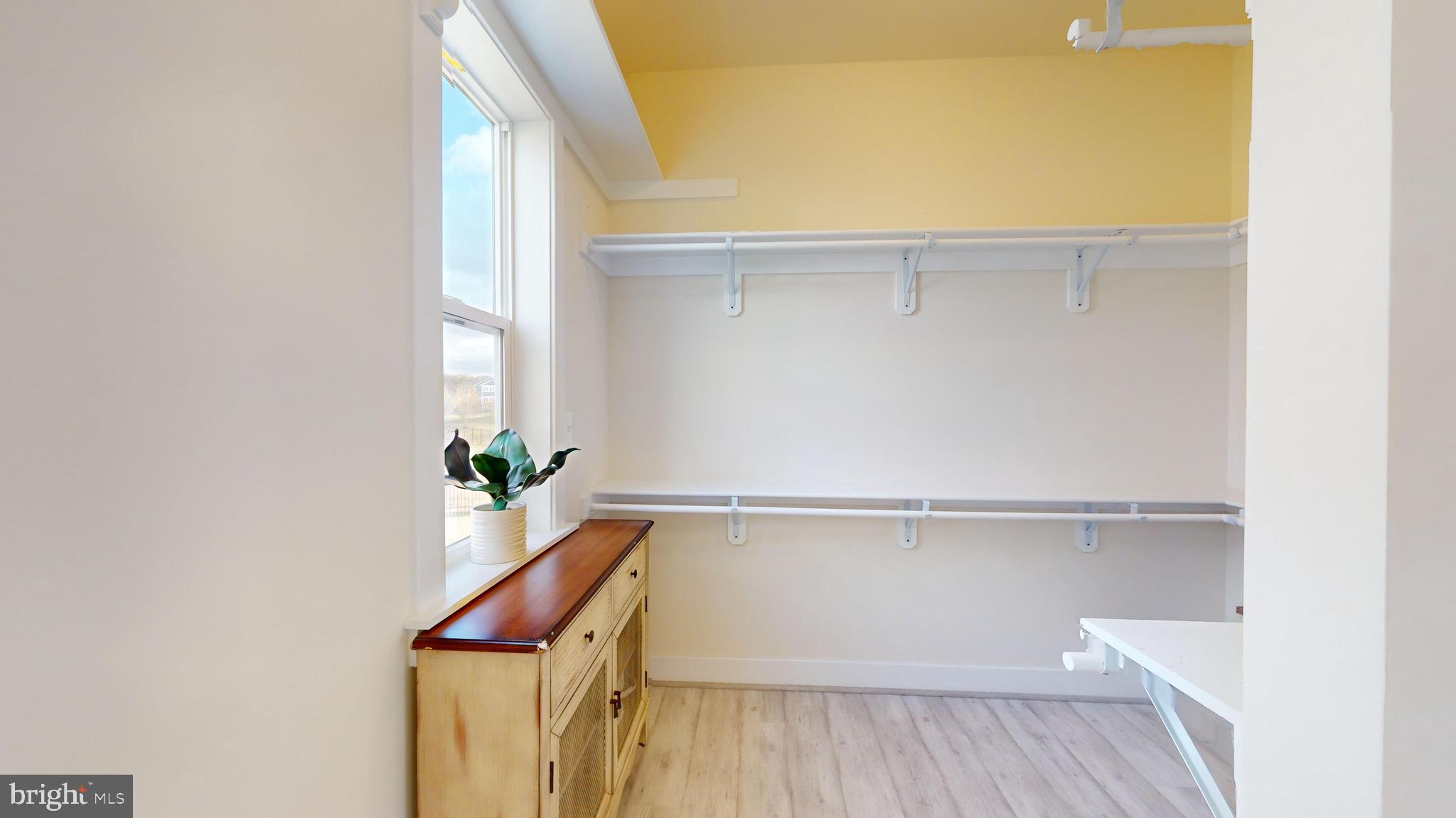 SOUTHERN HILLS - Residential