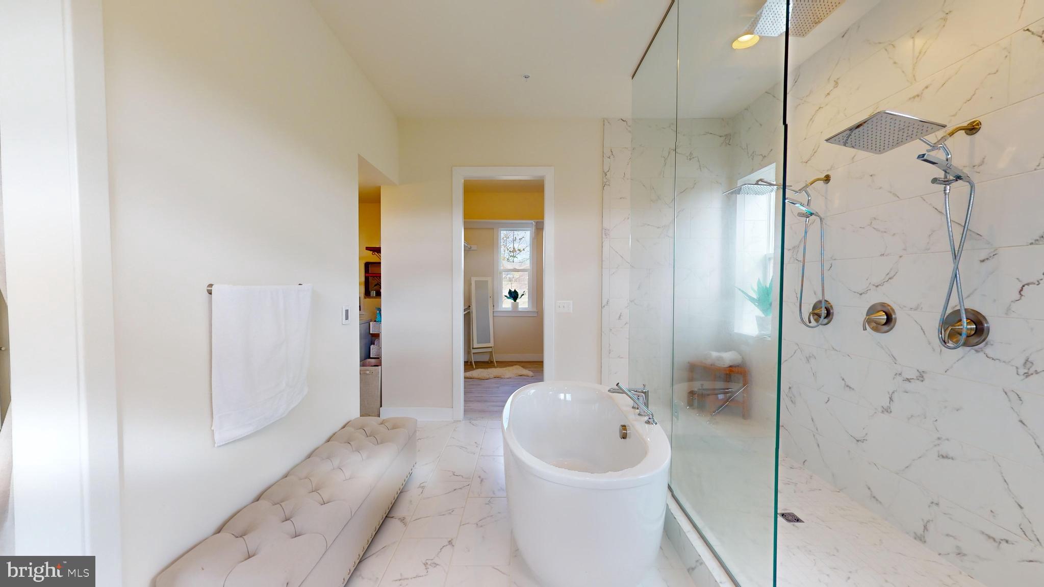 SOUTHERN HILLS - Residential