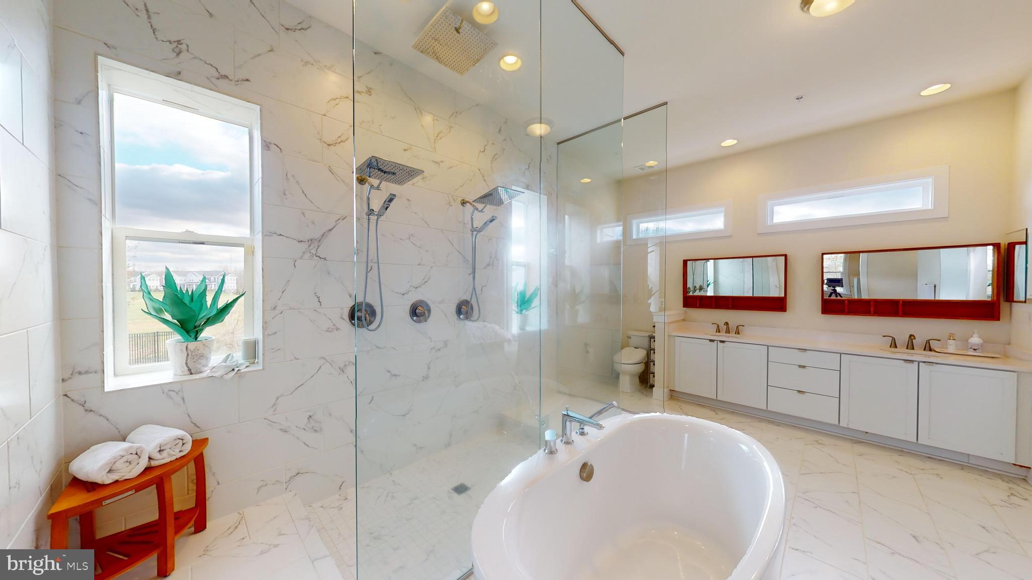 SOUTHERN HILLS - Residential