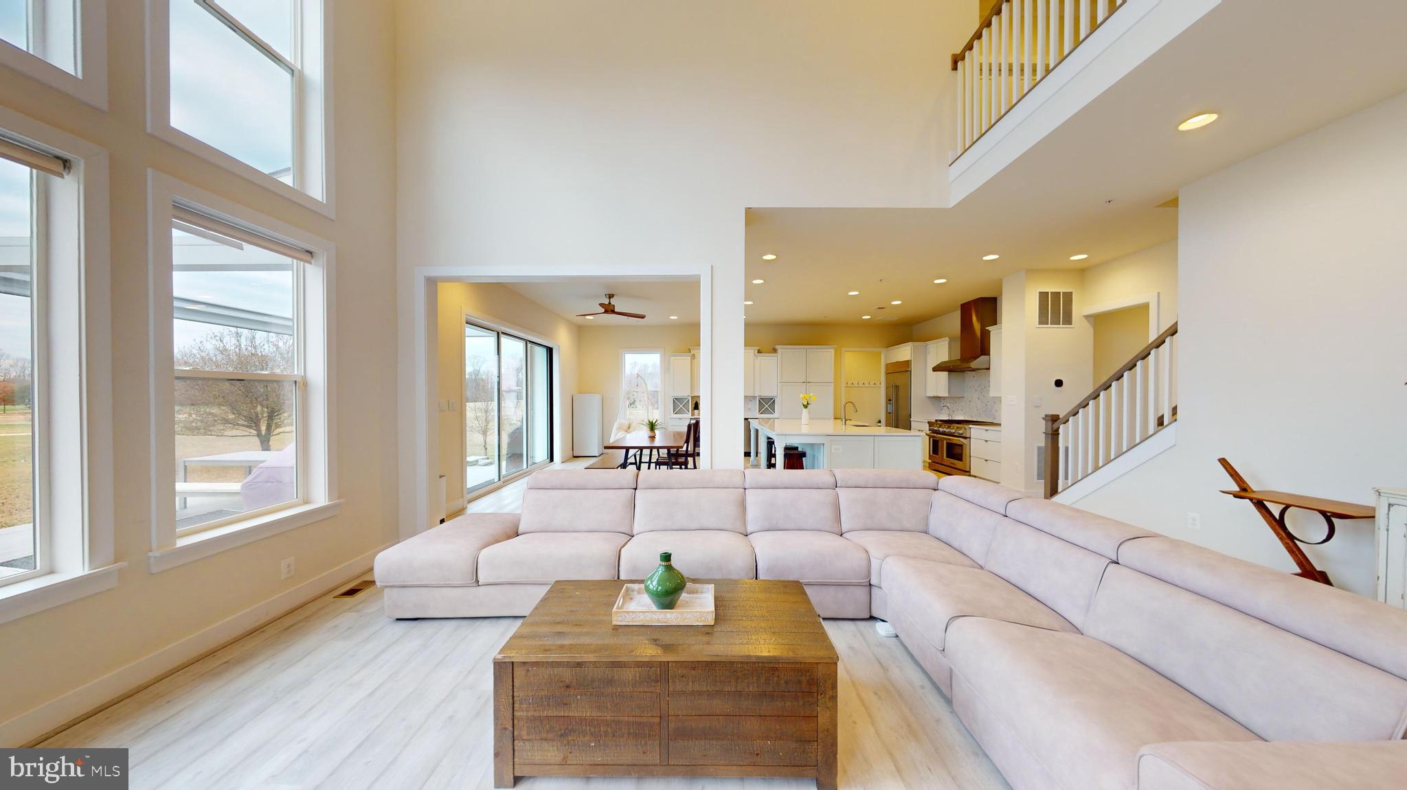 SOUTHERN HILLS - Residential