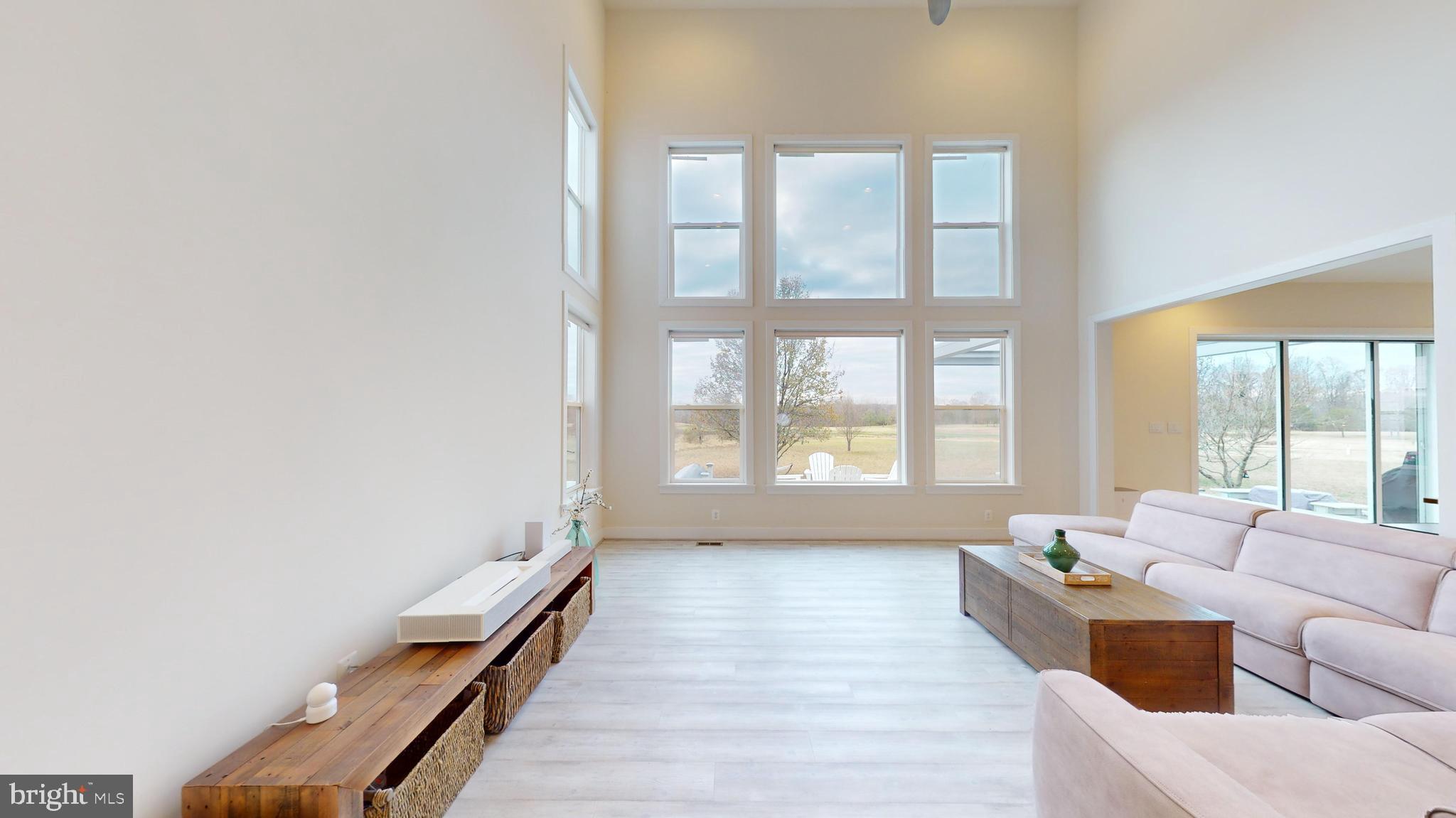 SOUTHERN HILLS - Residential