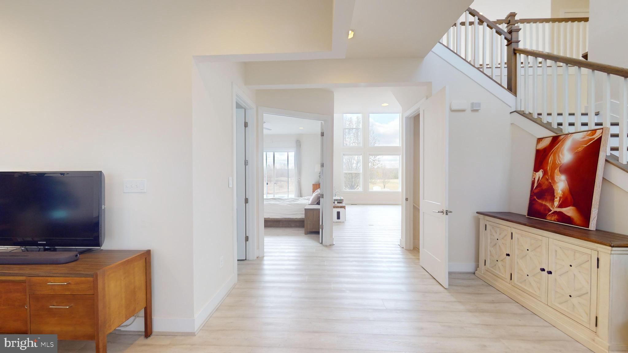 SOUTHERN HILLS - Residential