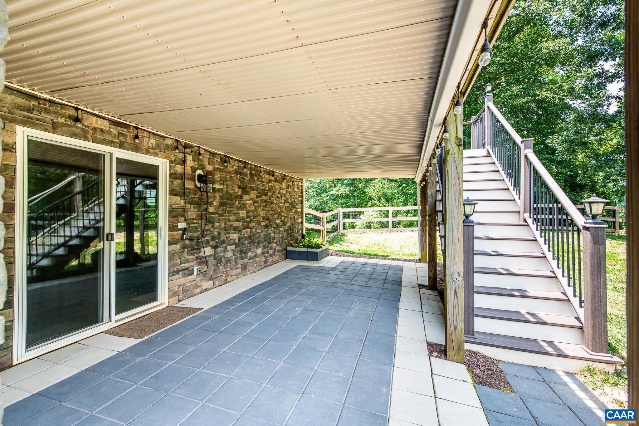 SPRING CREEK - Residential