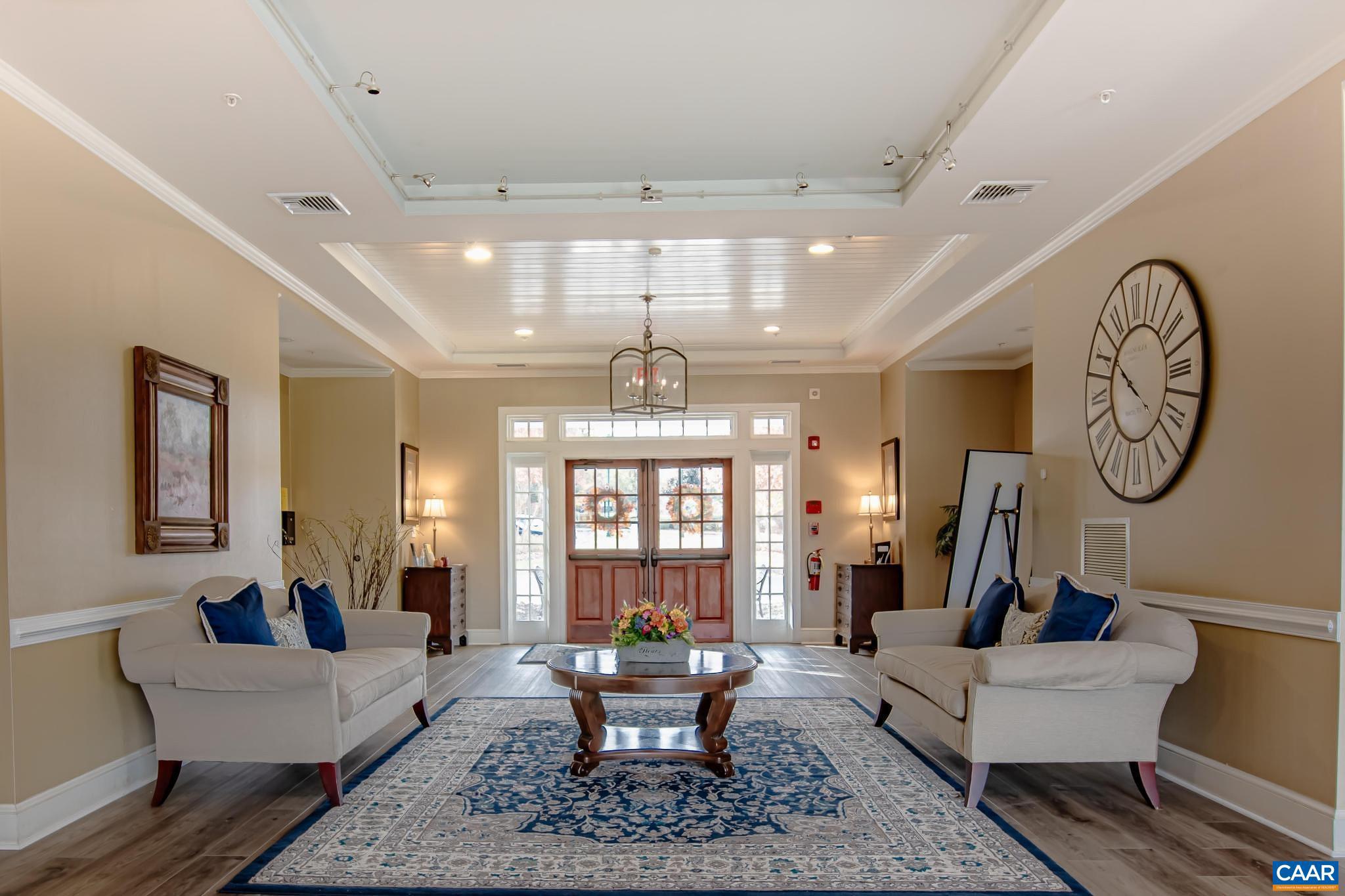 SPRING CREEK - Residential