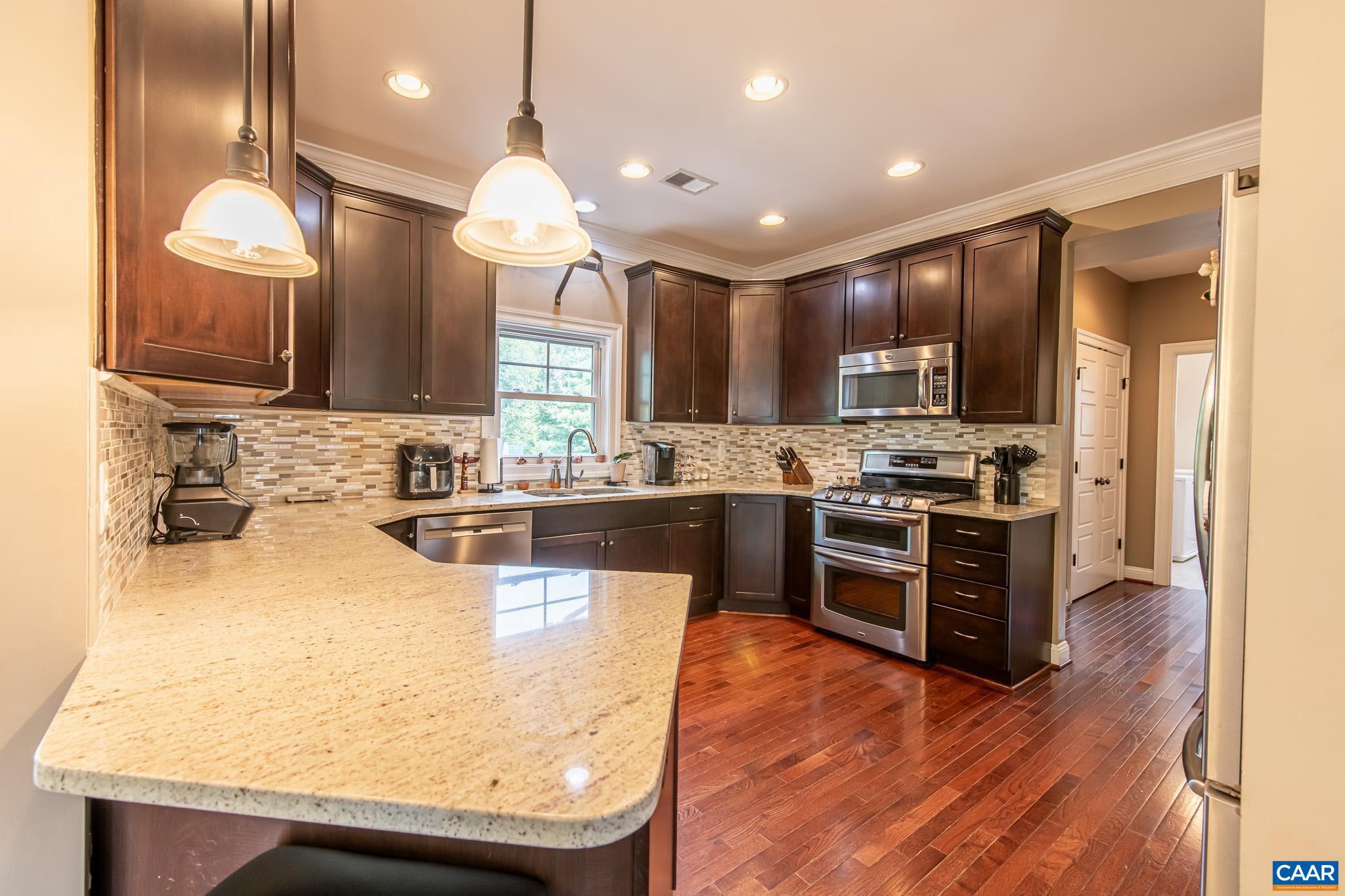 SPRING CREEK - Residential