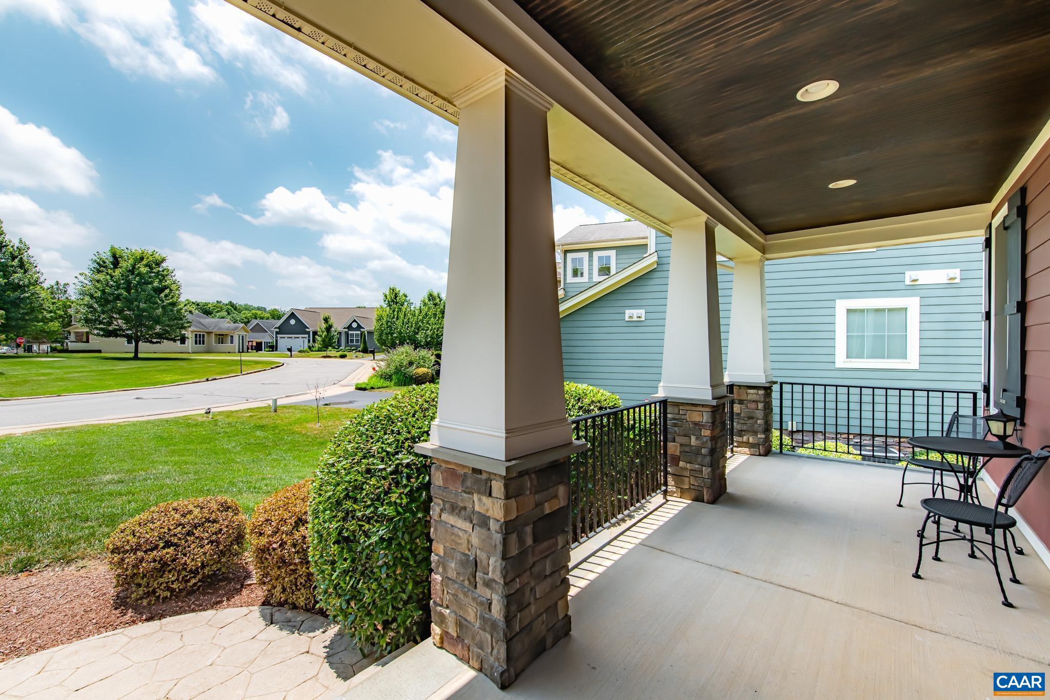 SPRING CREEK - Residential