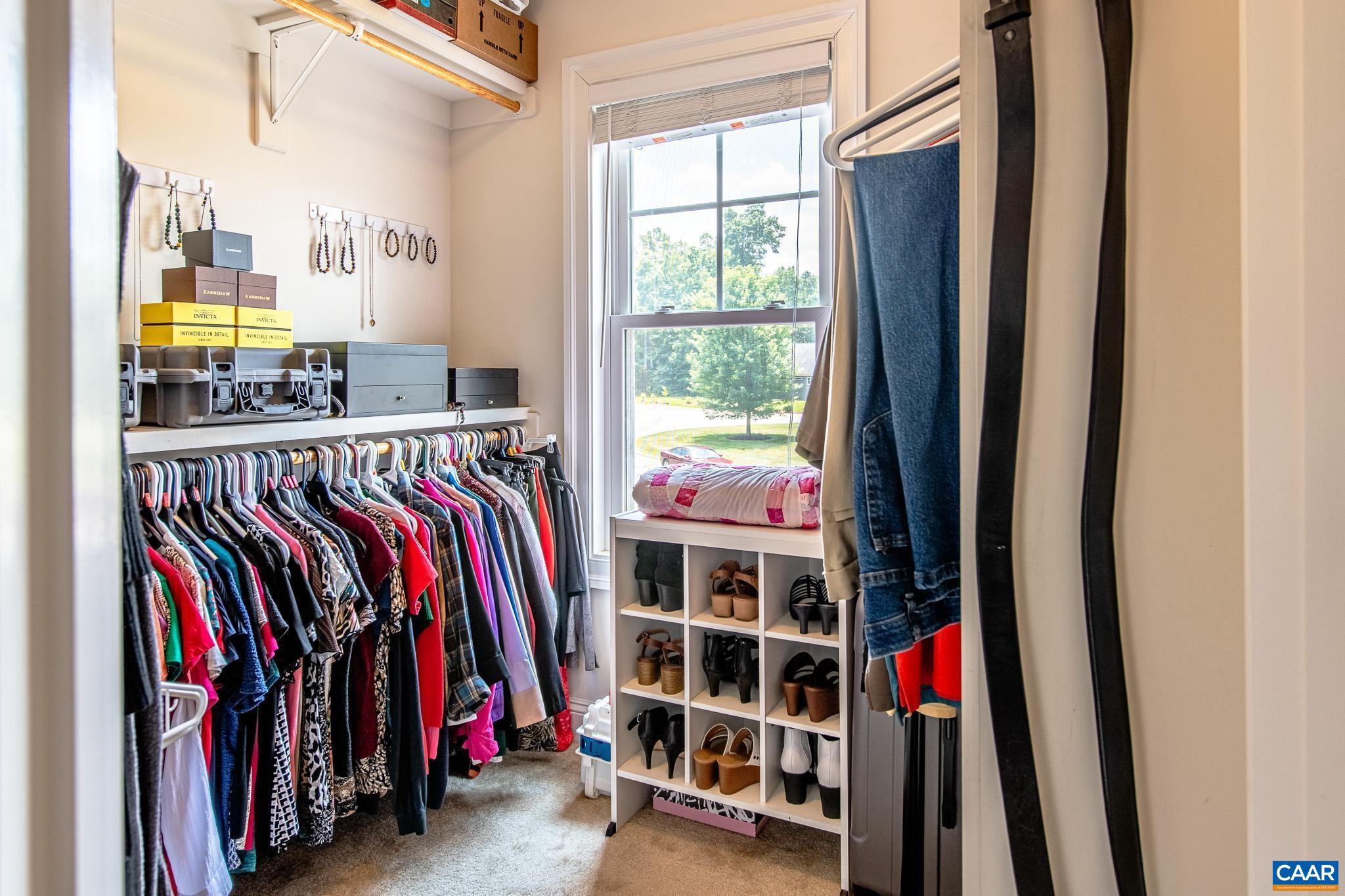 SPRING CREEK - Residential