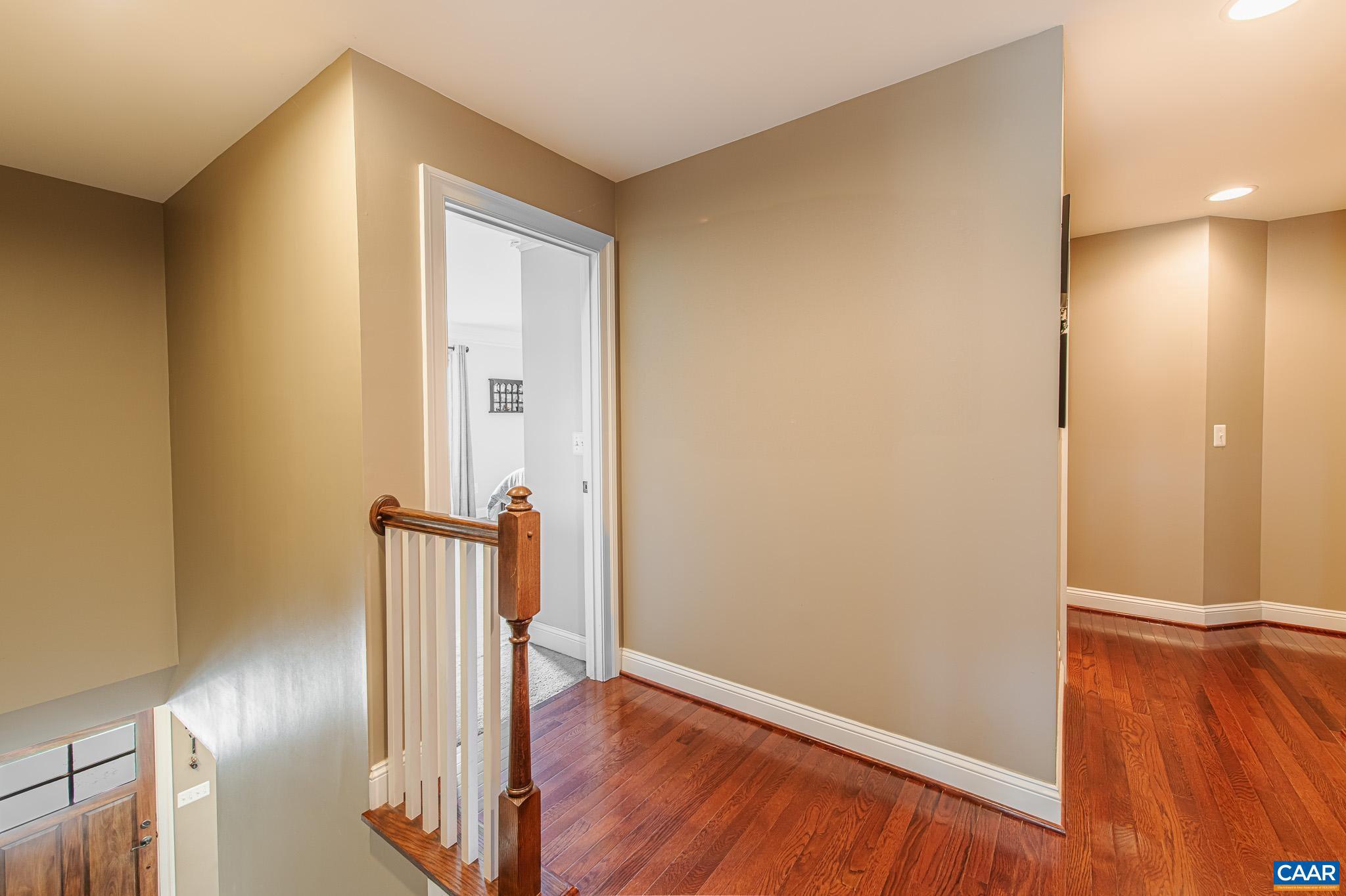 SPRING CREEK - Residential