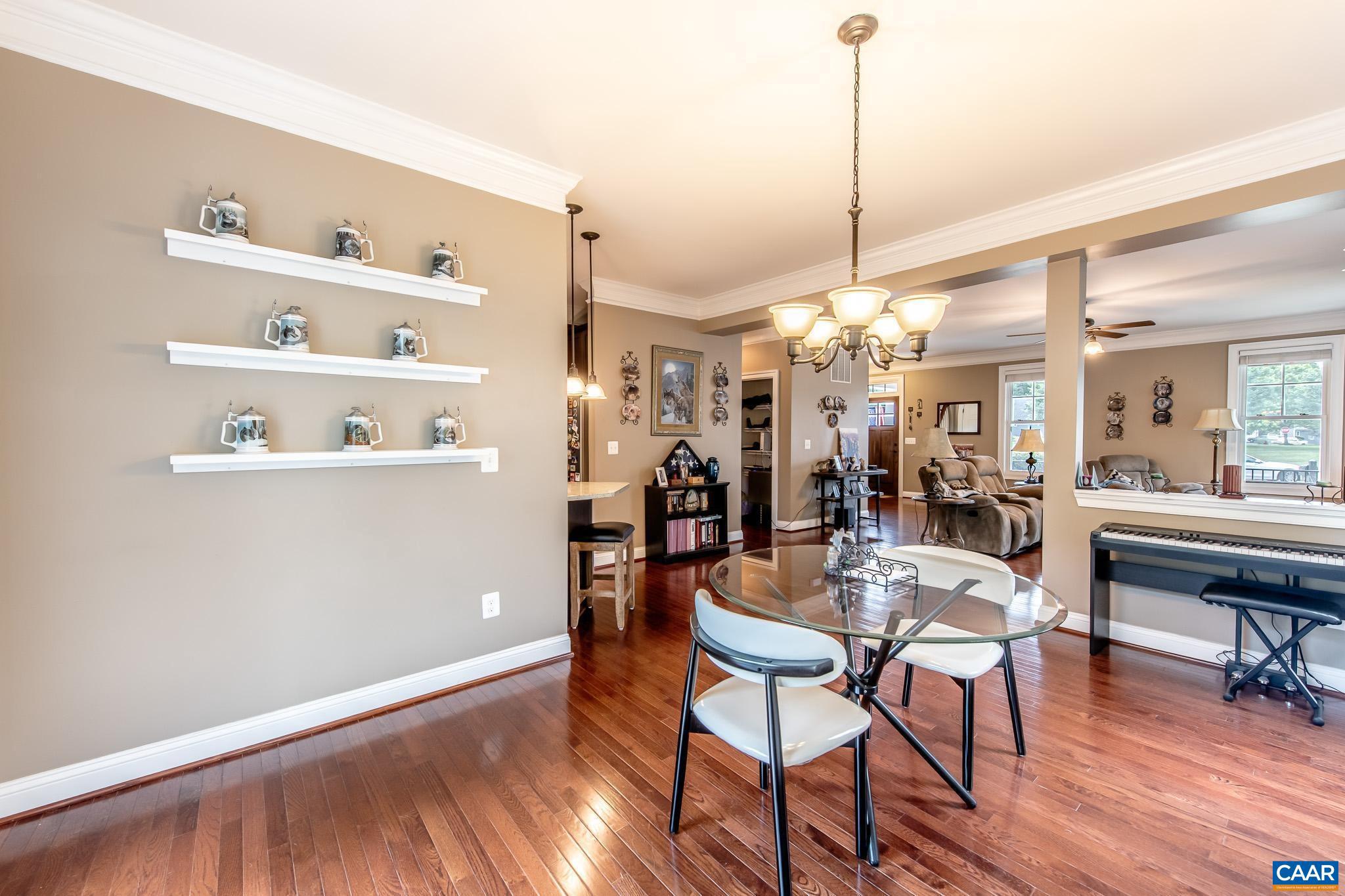 SPRING CREEK - Residential