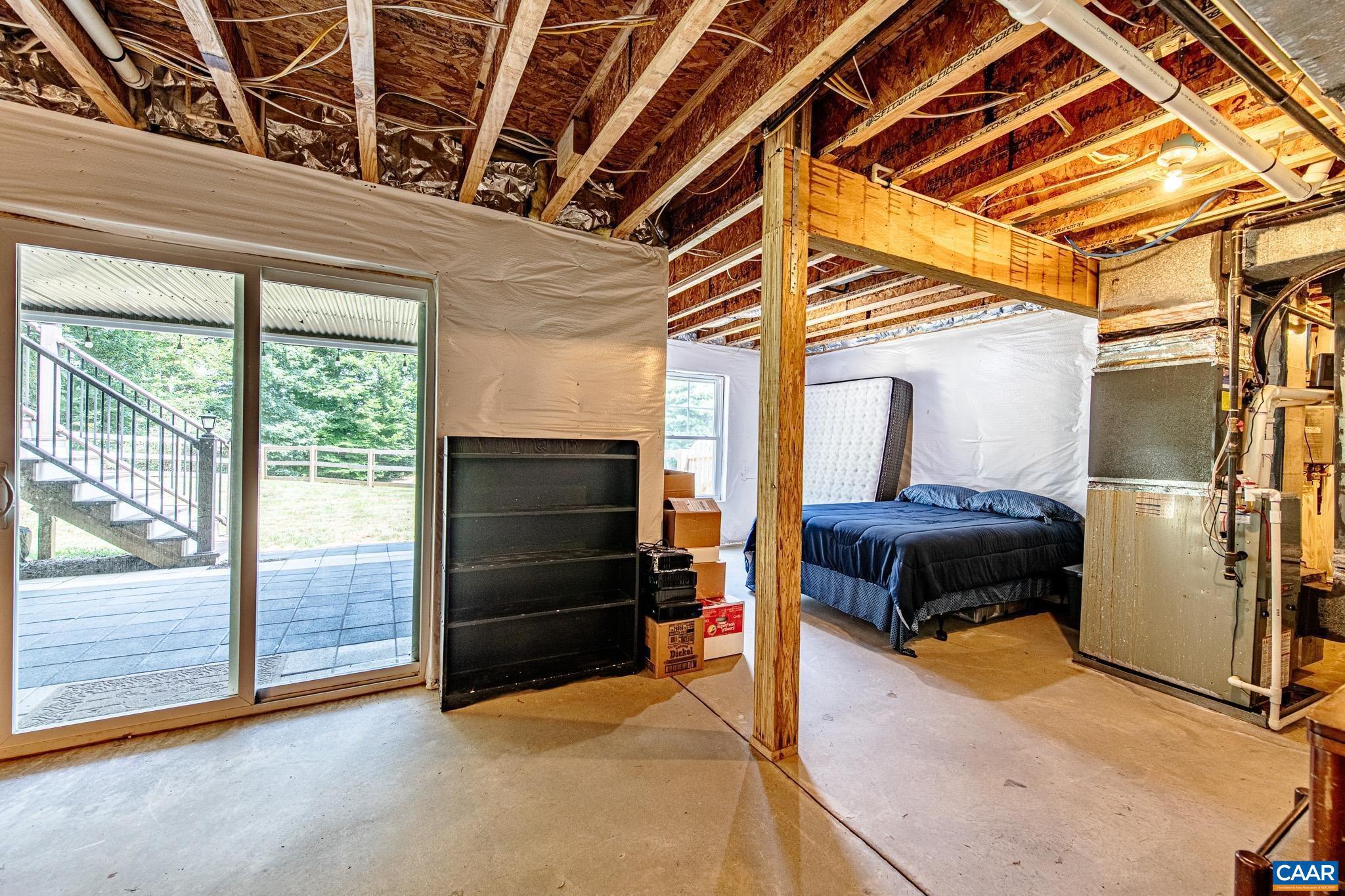 SPRING CREEK - Residential