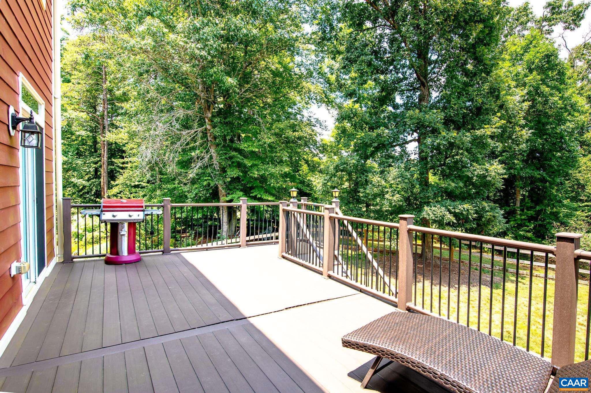 SPRING CREEK - Residential