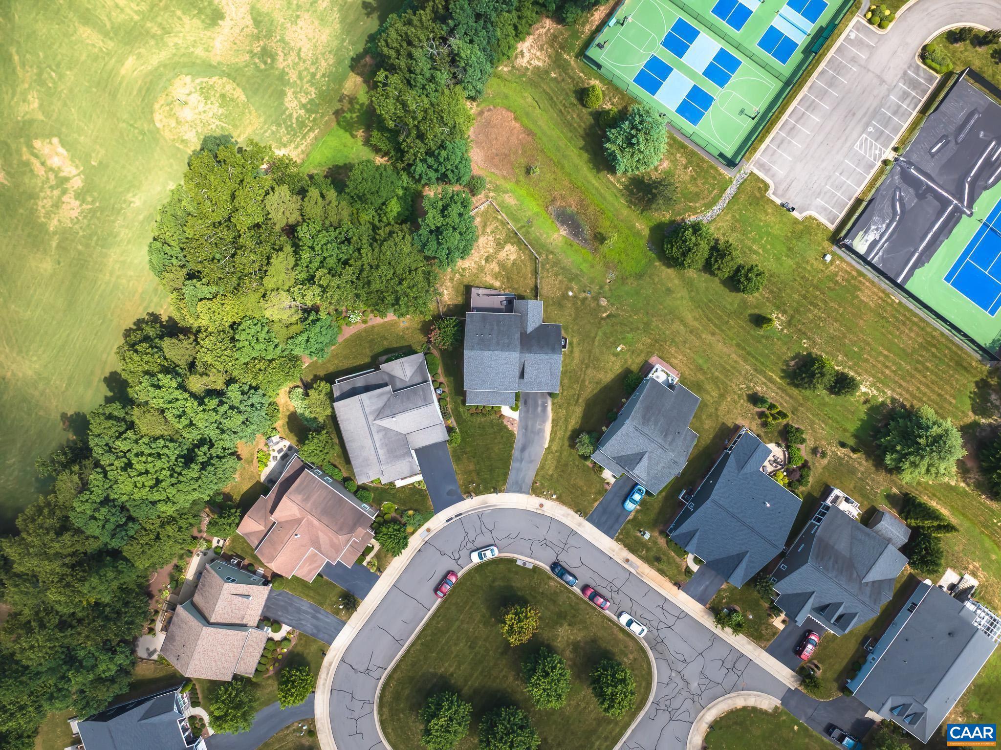 SPRING CREEK - Residential