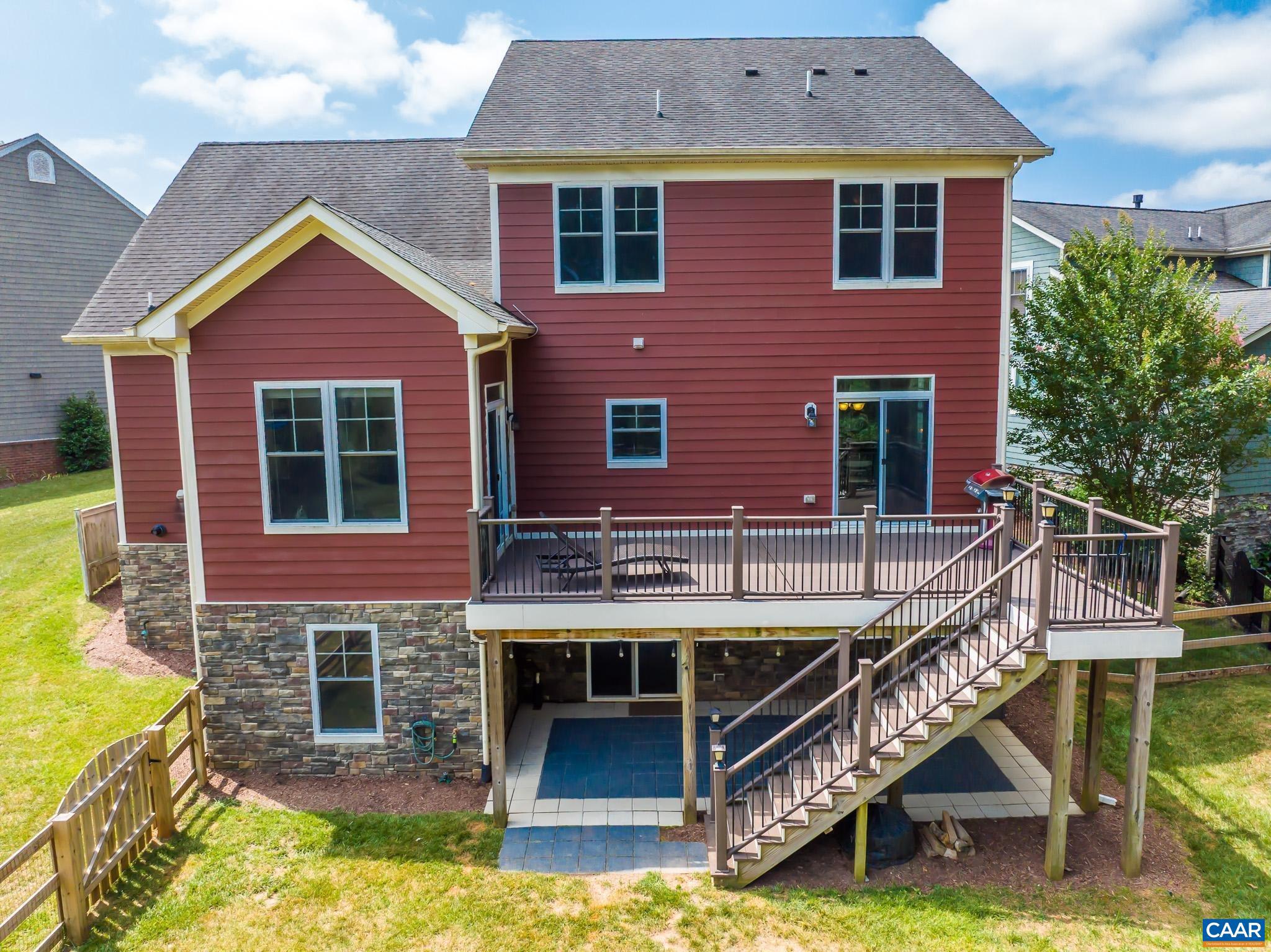 SPRING CREEK - Residential