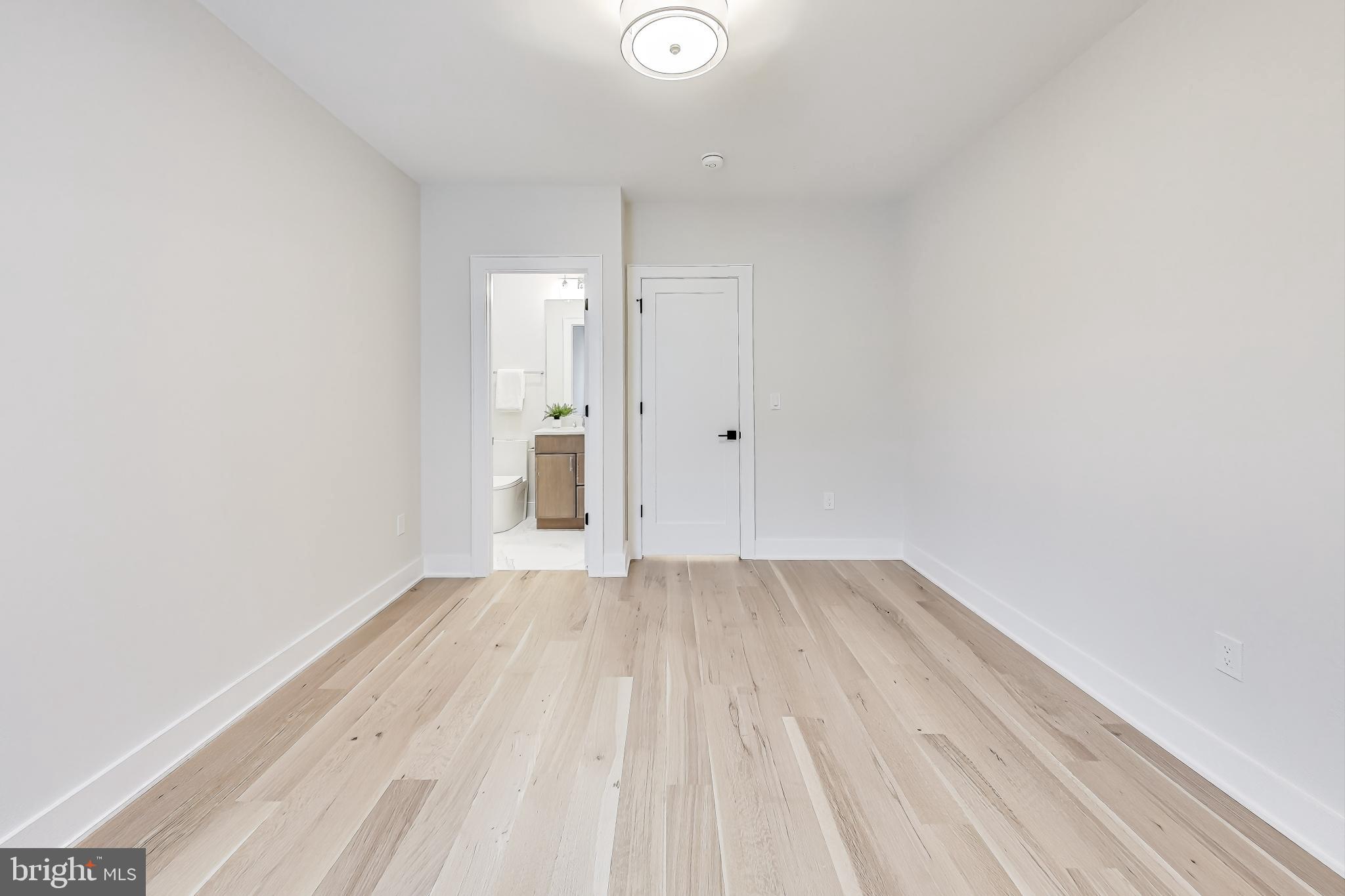 NORTH BETHESDA GROVE - Residential