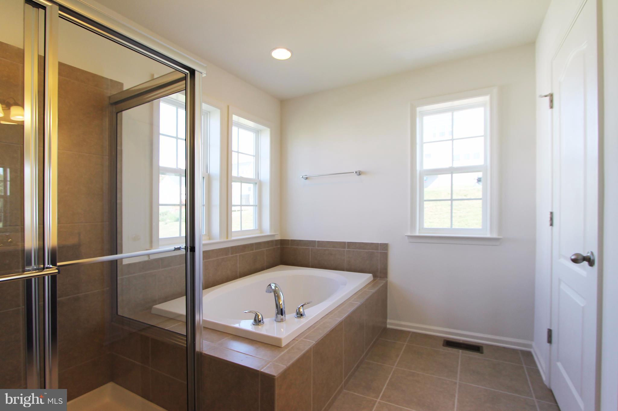 SHERIDAN ESTATES - Residential