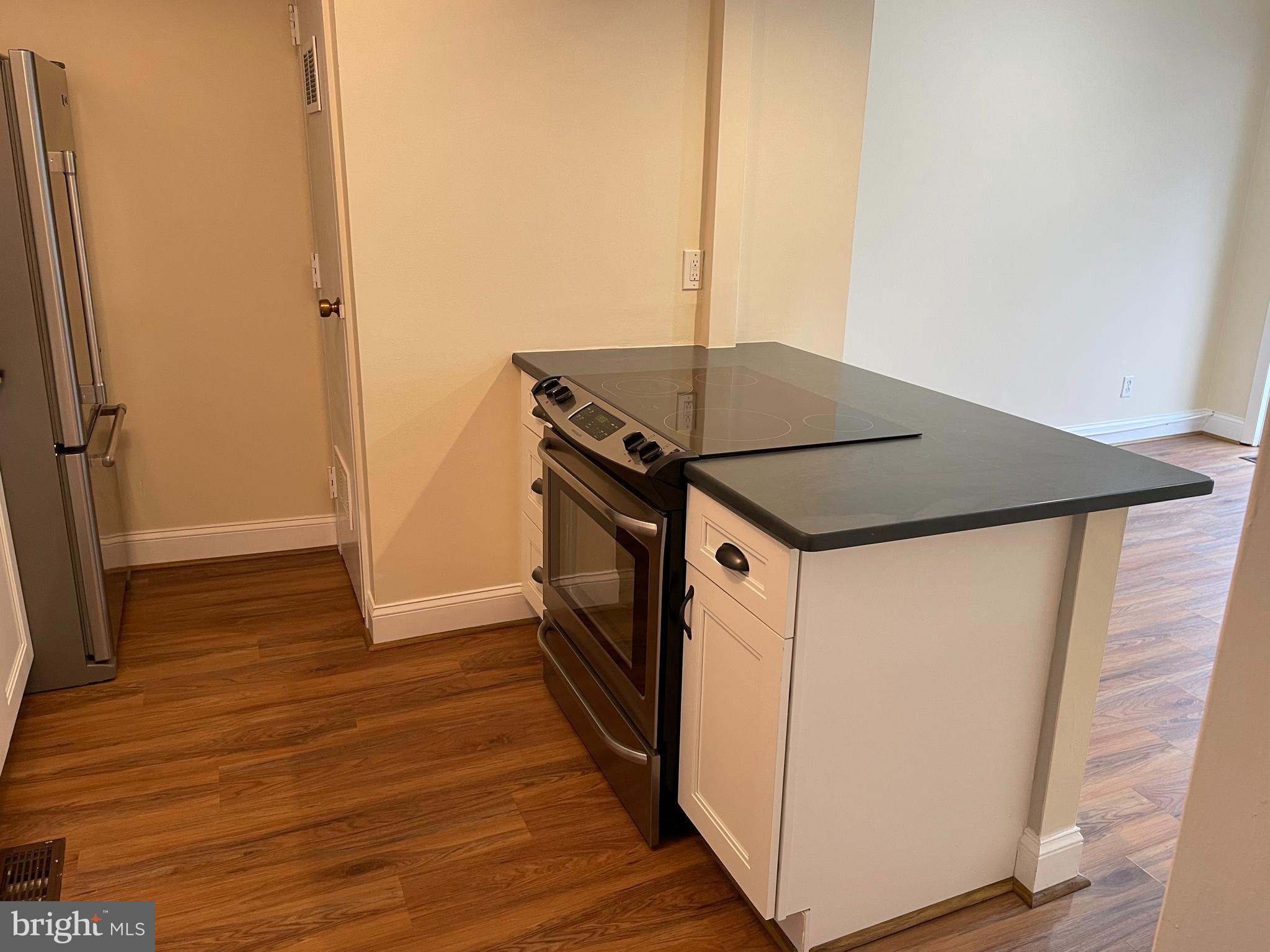 GREENE COUNTRIE VI - Residential Lease