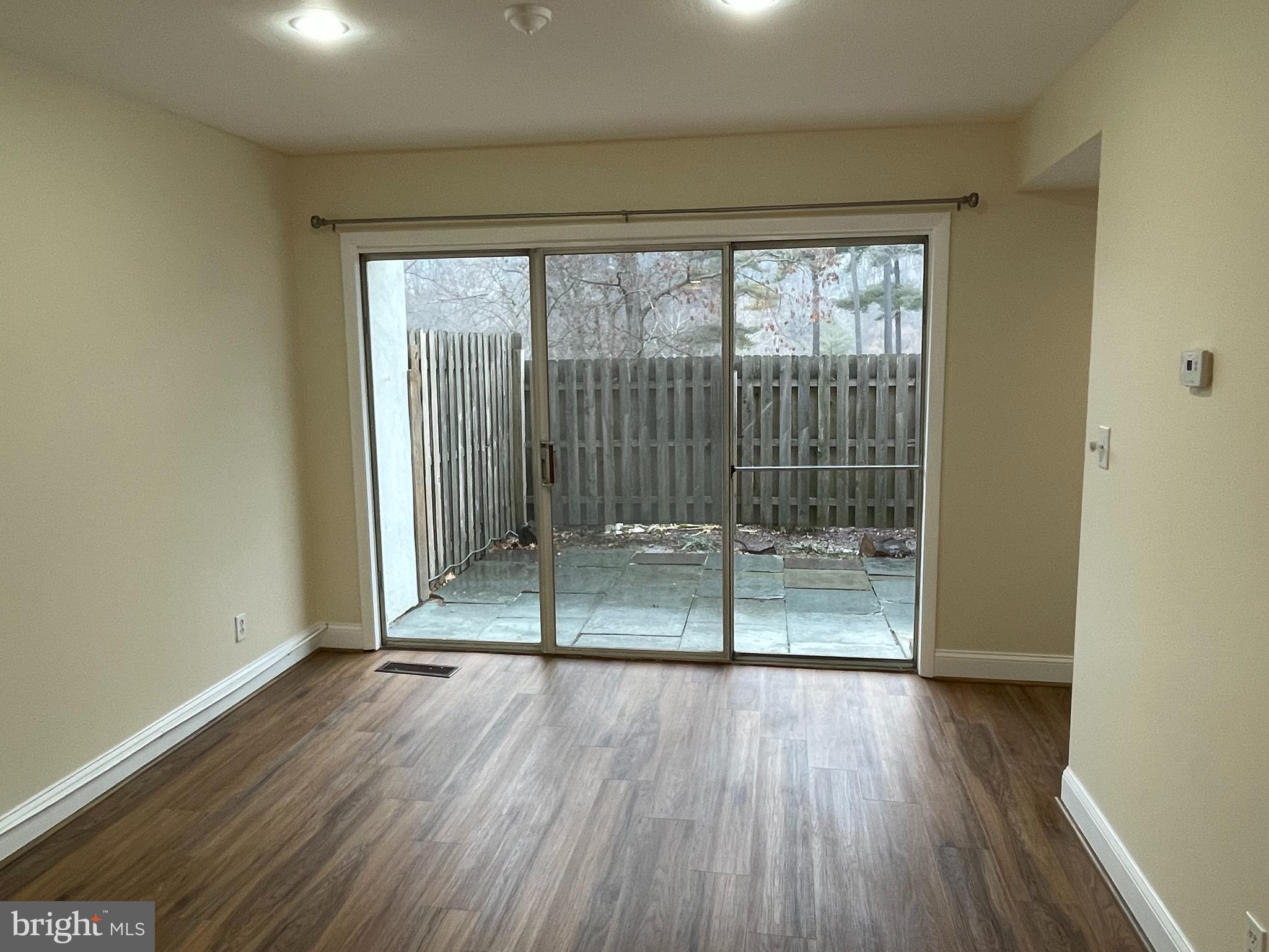 GREENE COUNTRIE VI - Residential Lease