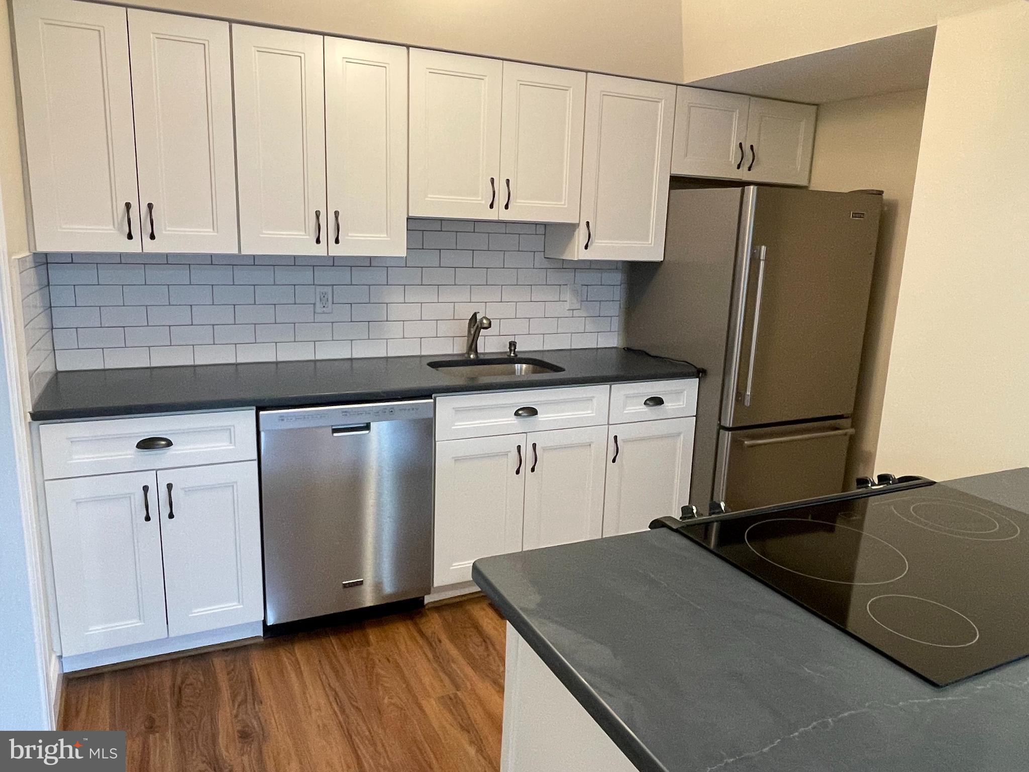 GREENE COUNTRIE VI - Residential Lease