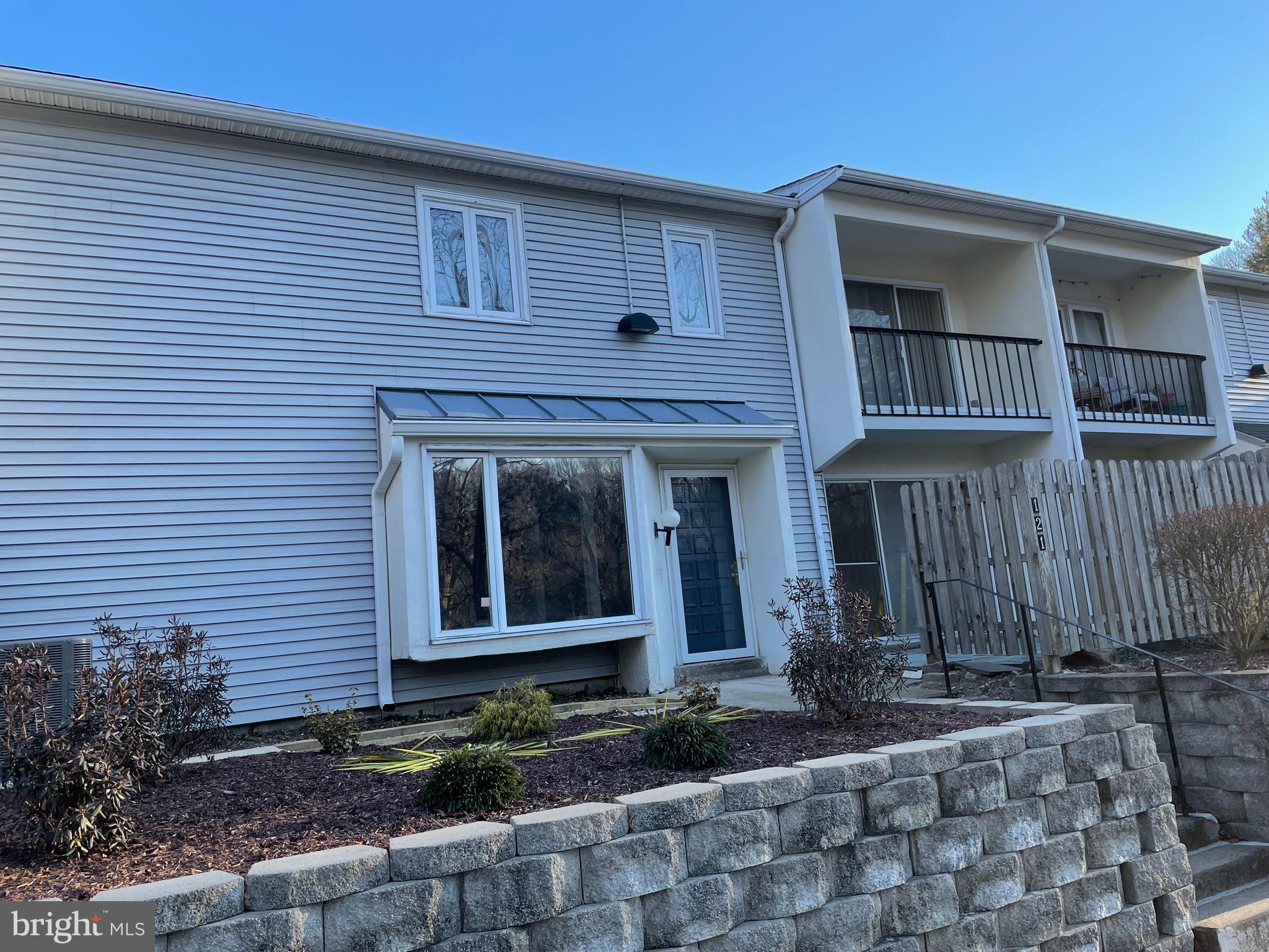 GREENE COUNTRIE VI - Residential Lease